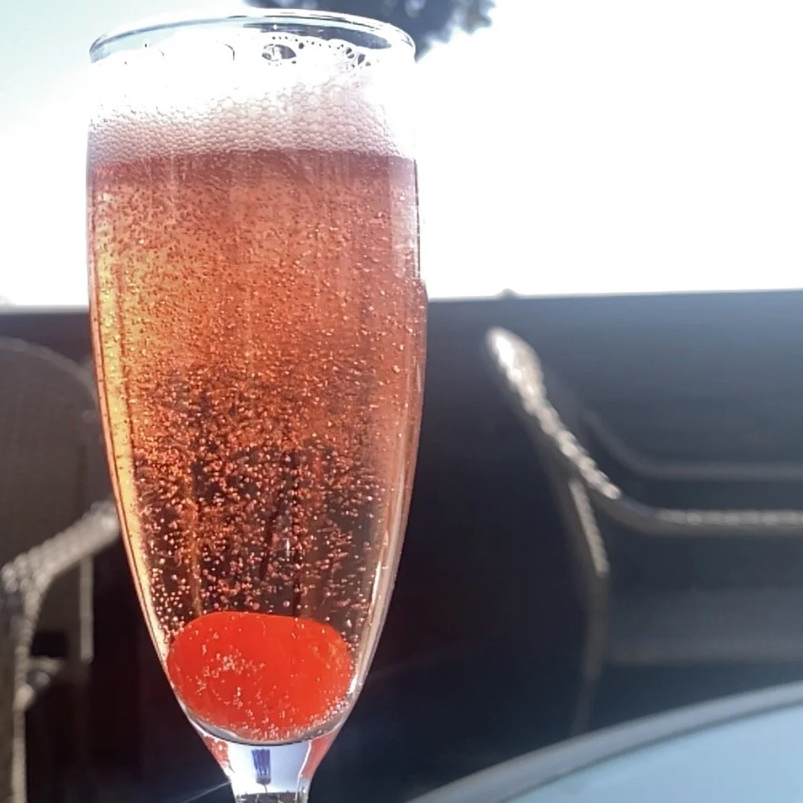 Cherry Bakewell Ginsecco cocktail