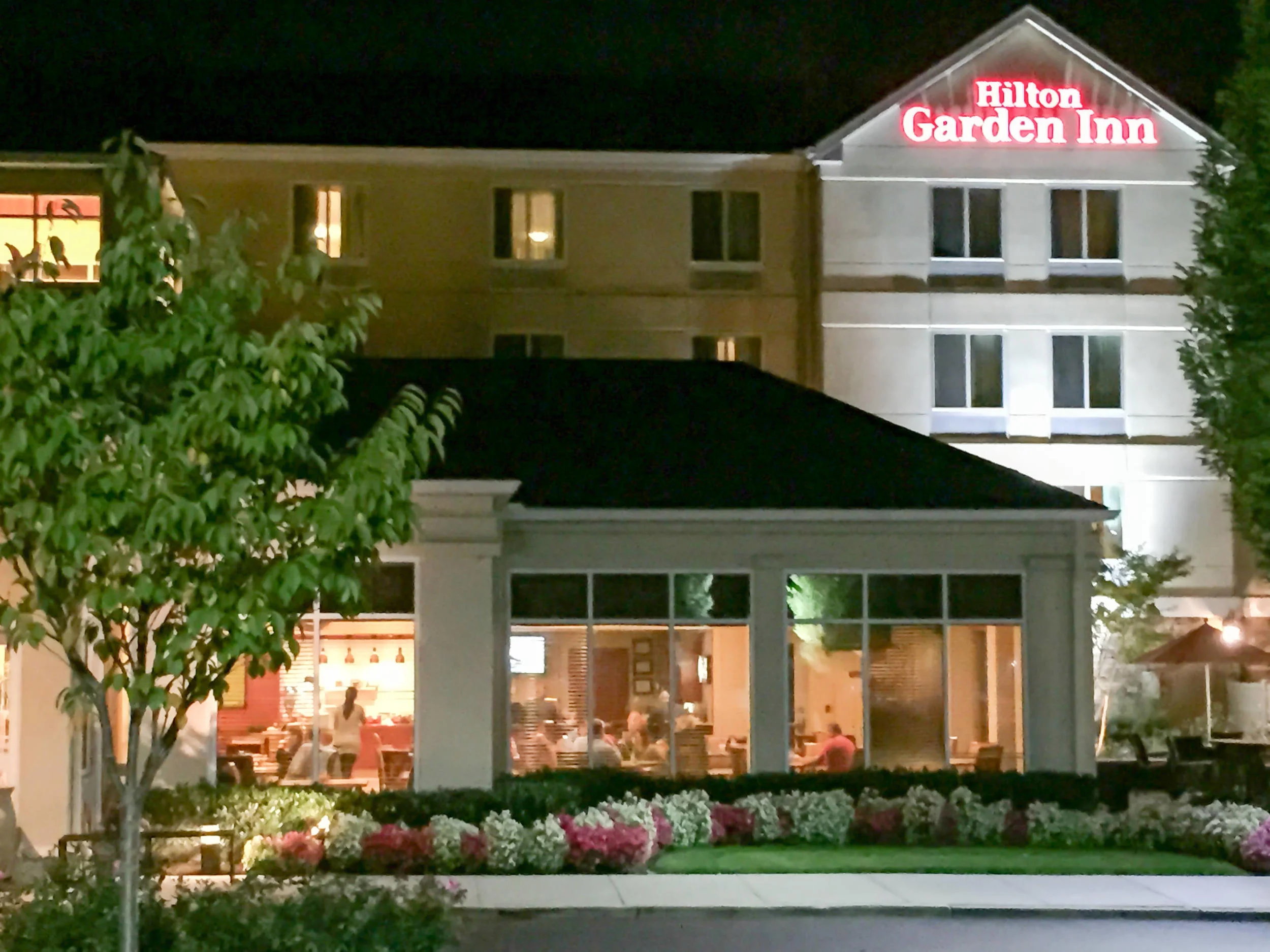 ComPower LED Retro fitting Hilton Garden Inn8.47.jpg