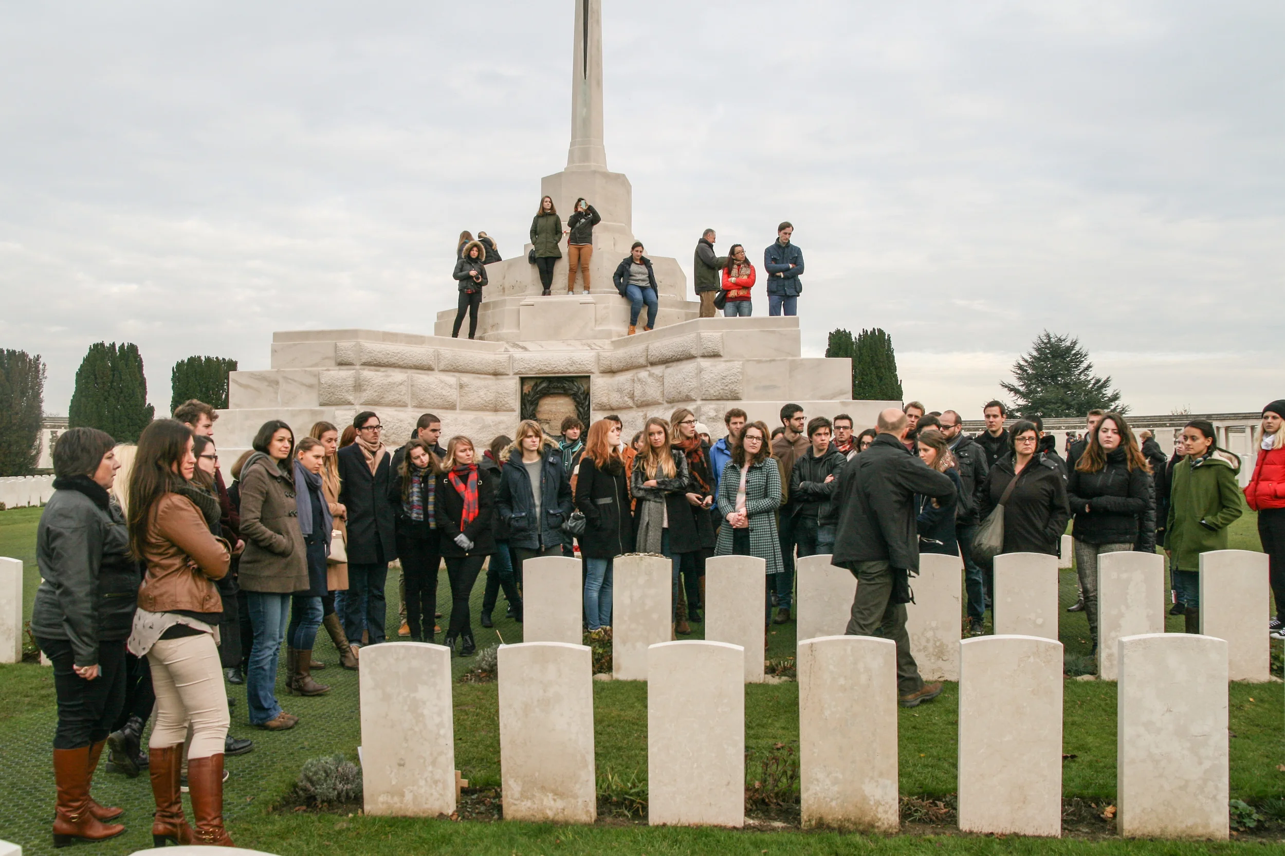 IMG_3932_Tyne_Cot_Cemetery.jpg