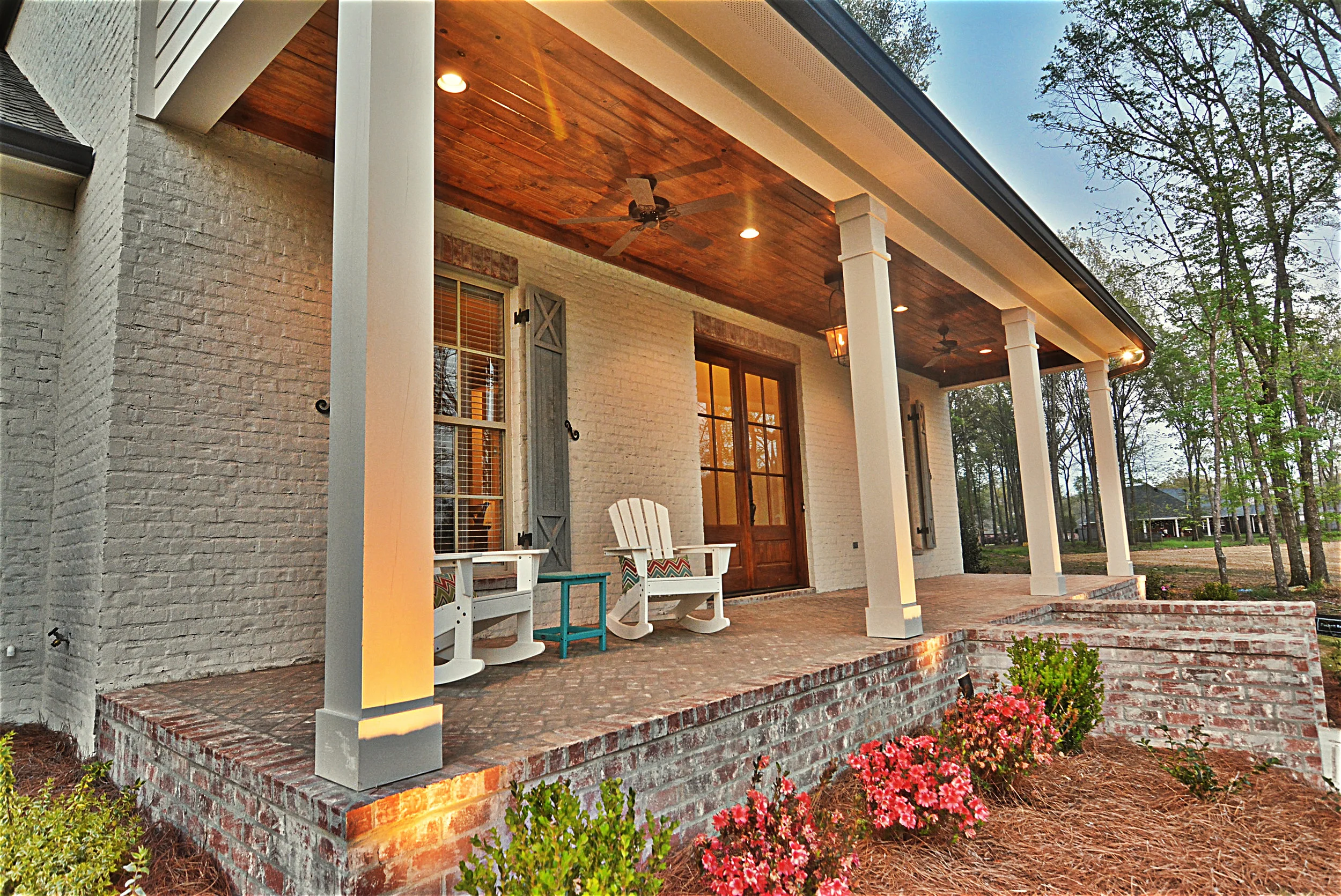 Front Porch 3.jpg