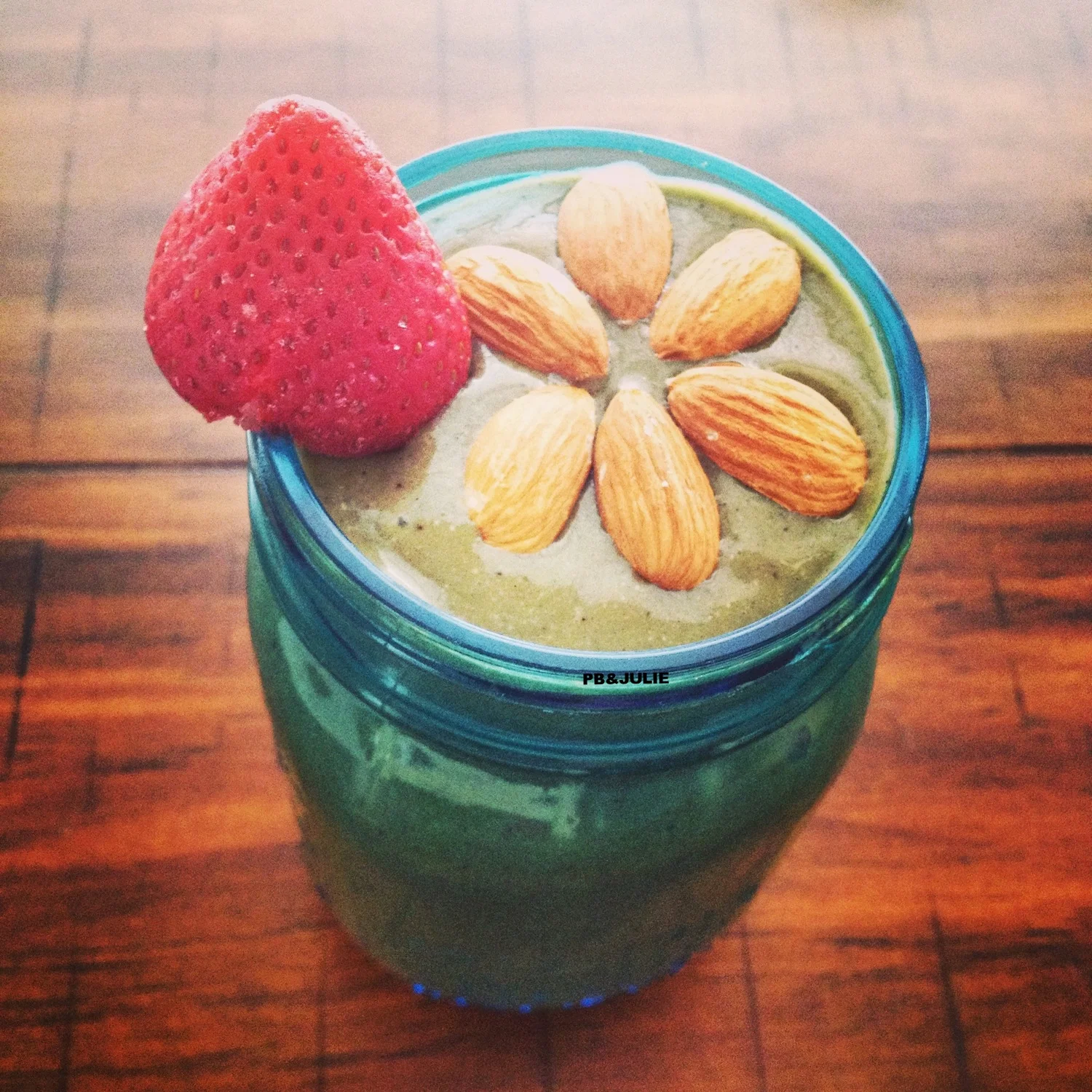 ABS Smoothie. Almond Butter & Strawberry post-LTB fuel. Yum!