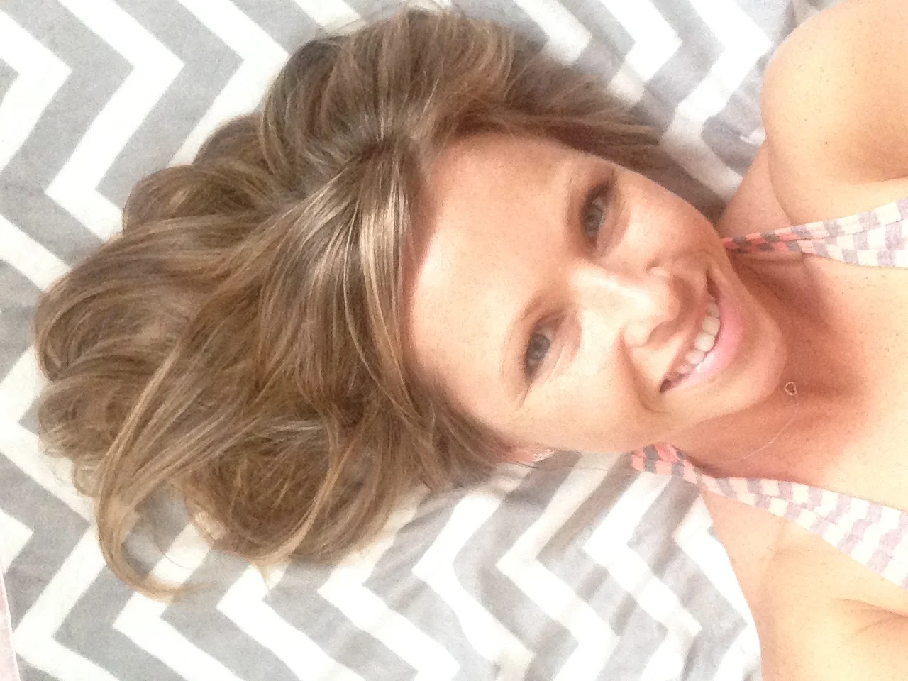 Pretty natural highlights make this new 'do low maintenance and lovely. Thanks Jackie! xo