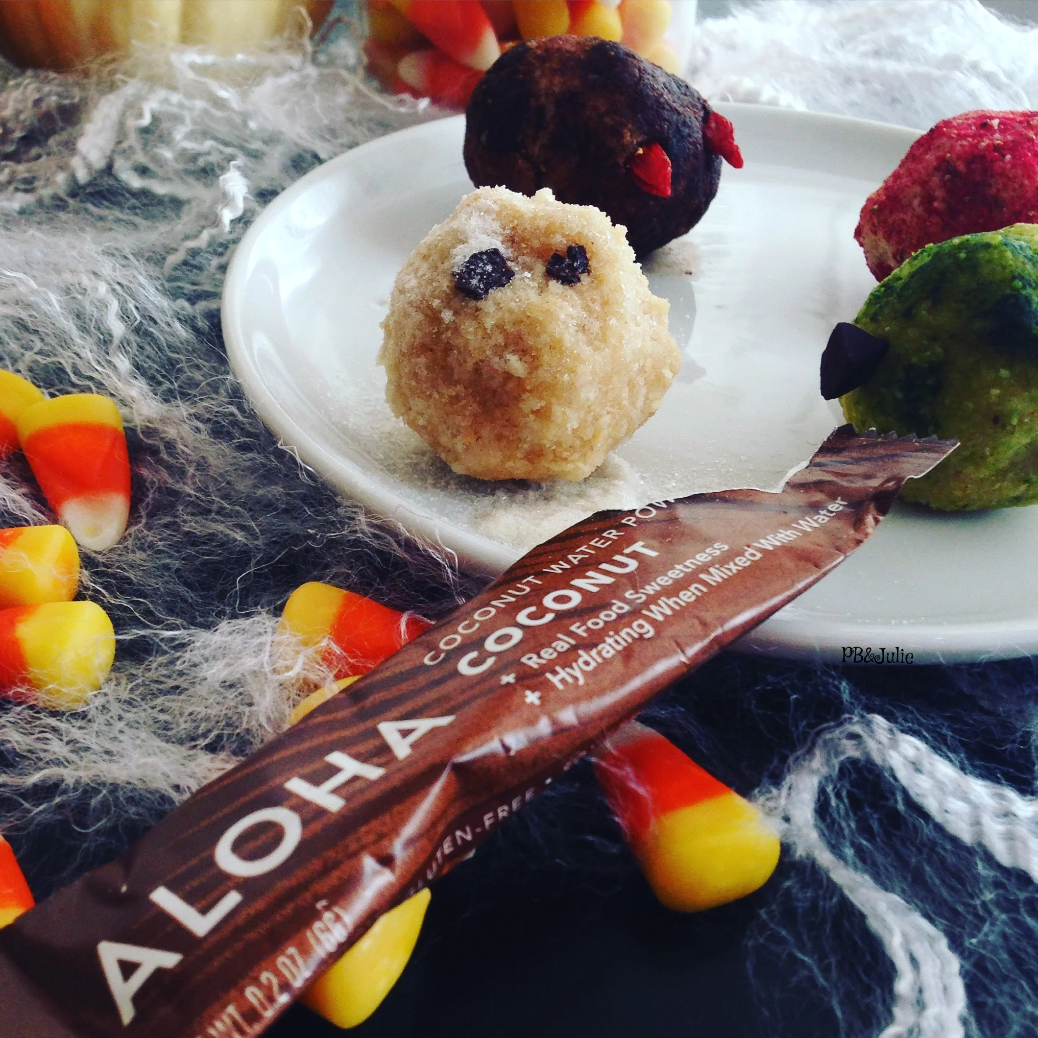 ALOHA Coconut Water Powder makes a great substitute for refined, white powdered sugar in these spooky bites.
