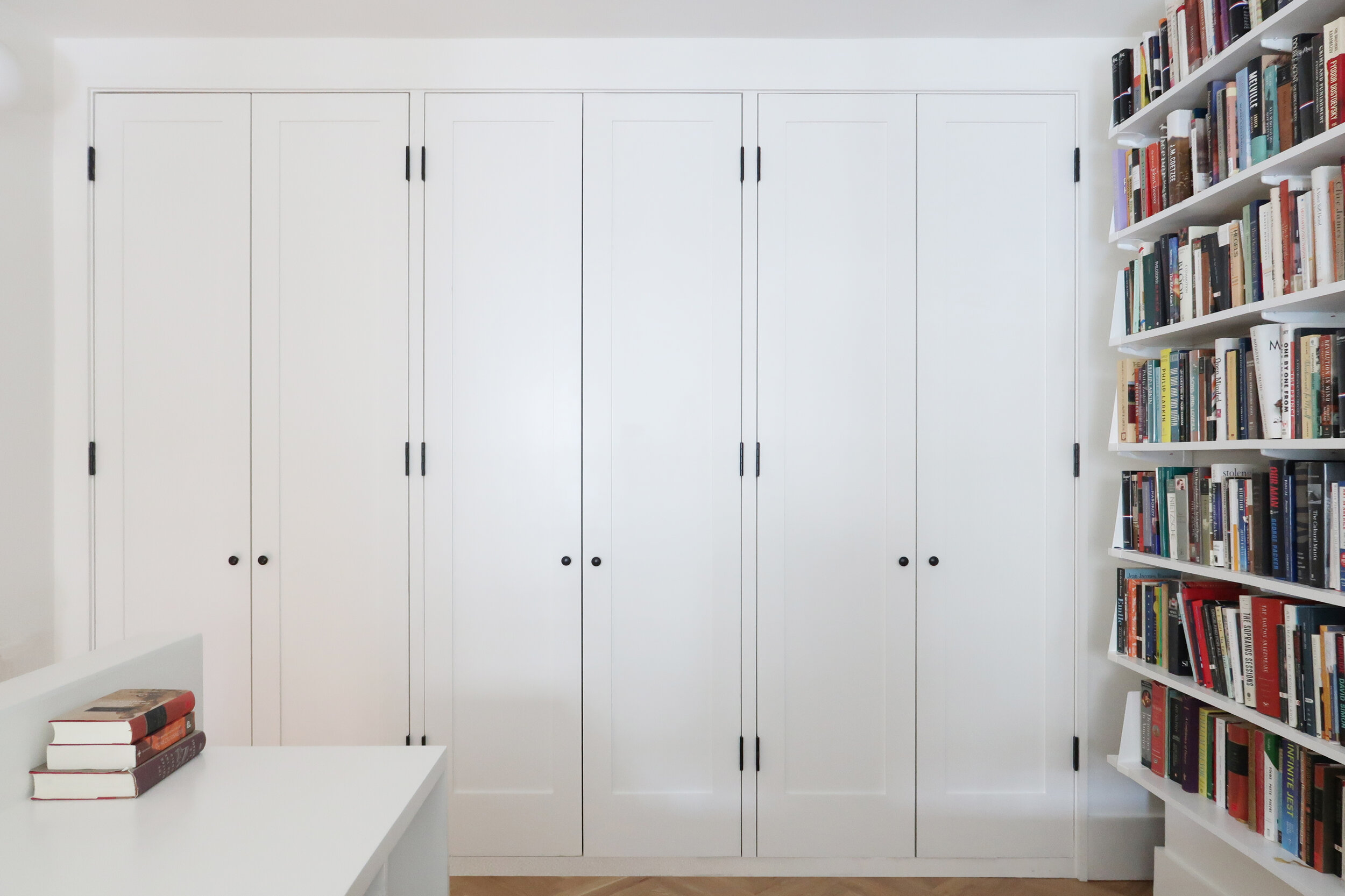 CLOSET.jpg