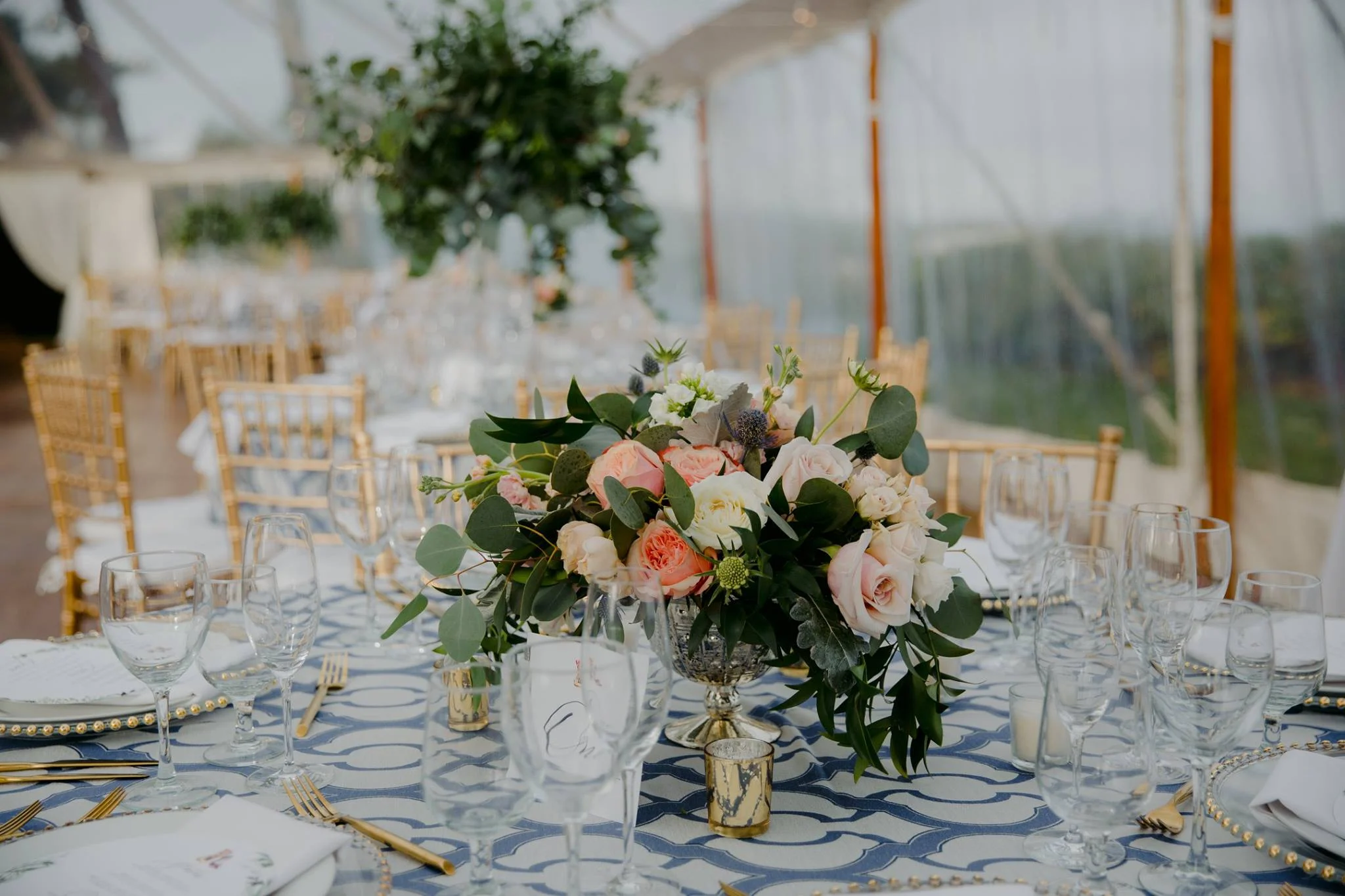 2018 Meghan & Billy - The Big House round table detail 3.jpg