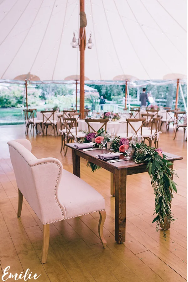 2018 Rowan & Gabe - Bufflehead Cove sweetheart table.jpg
