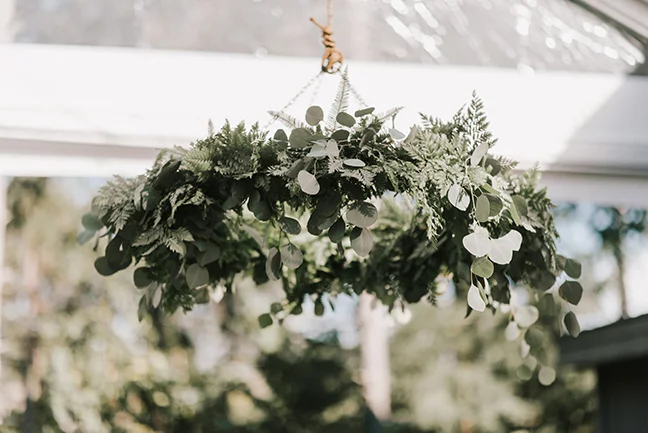 2018 Jenny & Ryan - Hidden Pond green chandeliere-0397.jpg