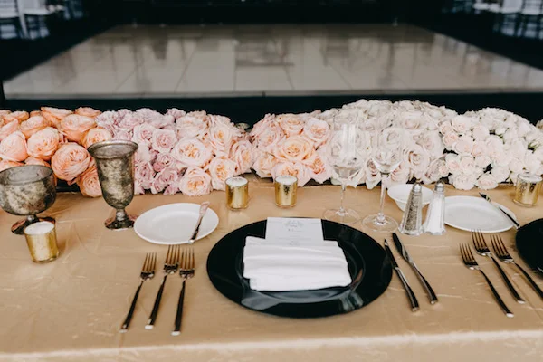 2018 Ramyata & Sean - Minka-Flowers-head-table-Maine-Wedding.jpg