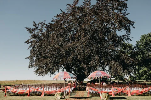 2018 Ramyata & Sean - Laudholm - Minka Flowers - ceremony full view.jpg