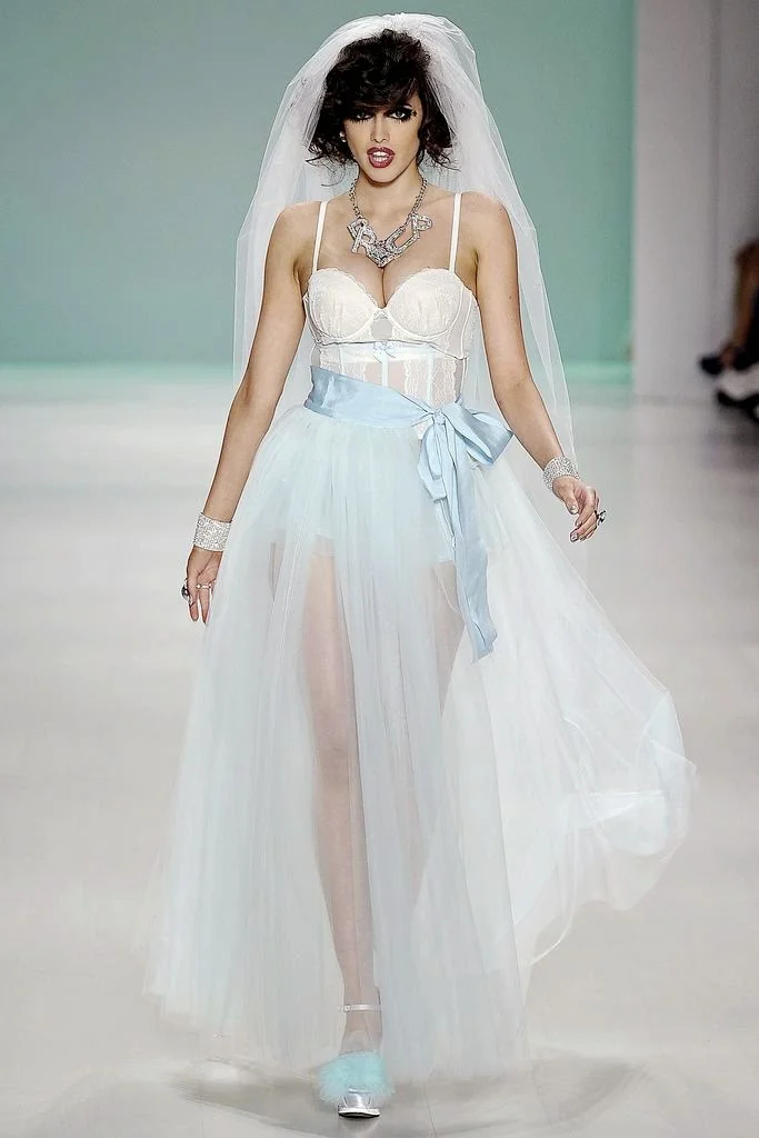 Betsey-Johnson-spring-2015-fashionado