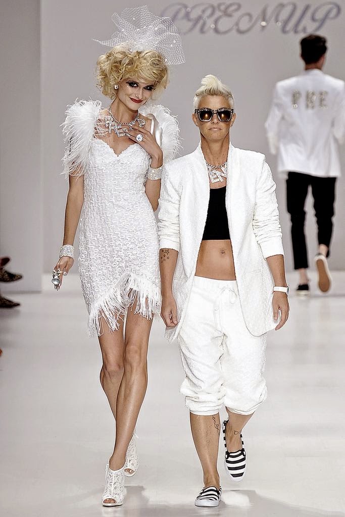 Betsey-Johnson-spring-2015-fashionado