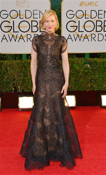 Cate Blanchett in Armani Prive at the Golden Globes 