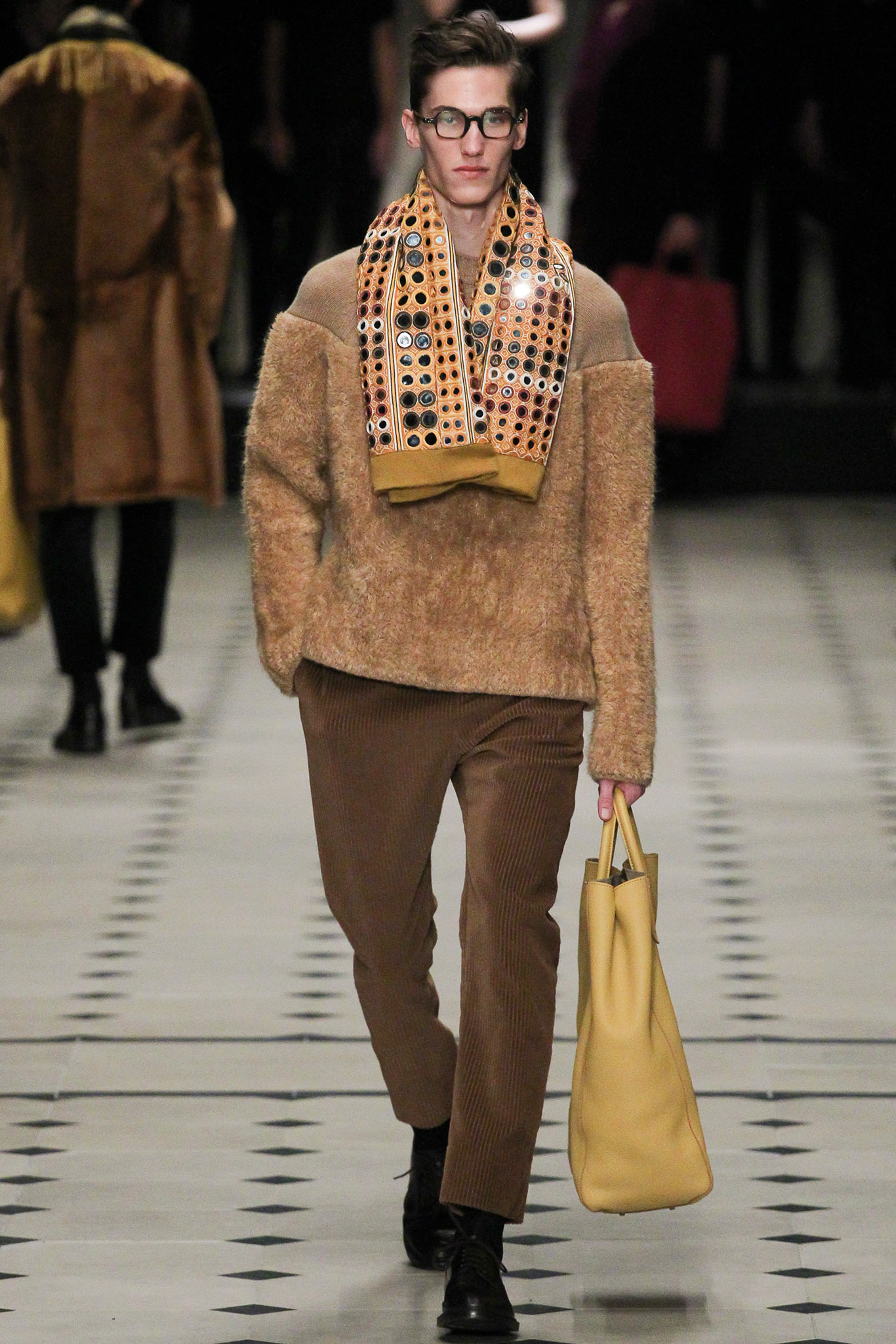 Burberry Prorsum 2015 Runway — Fashion