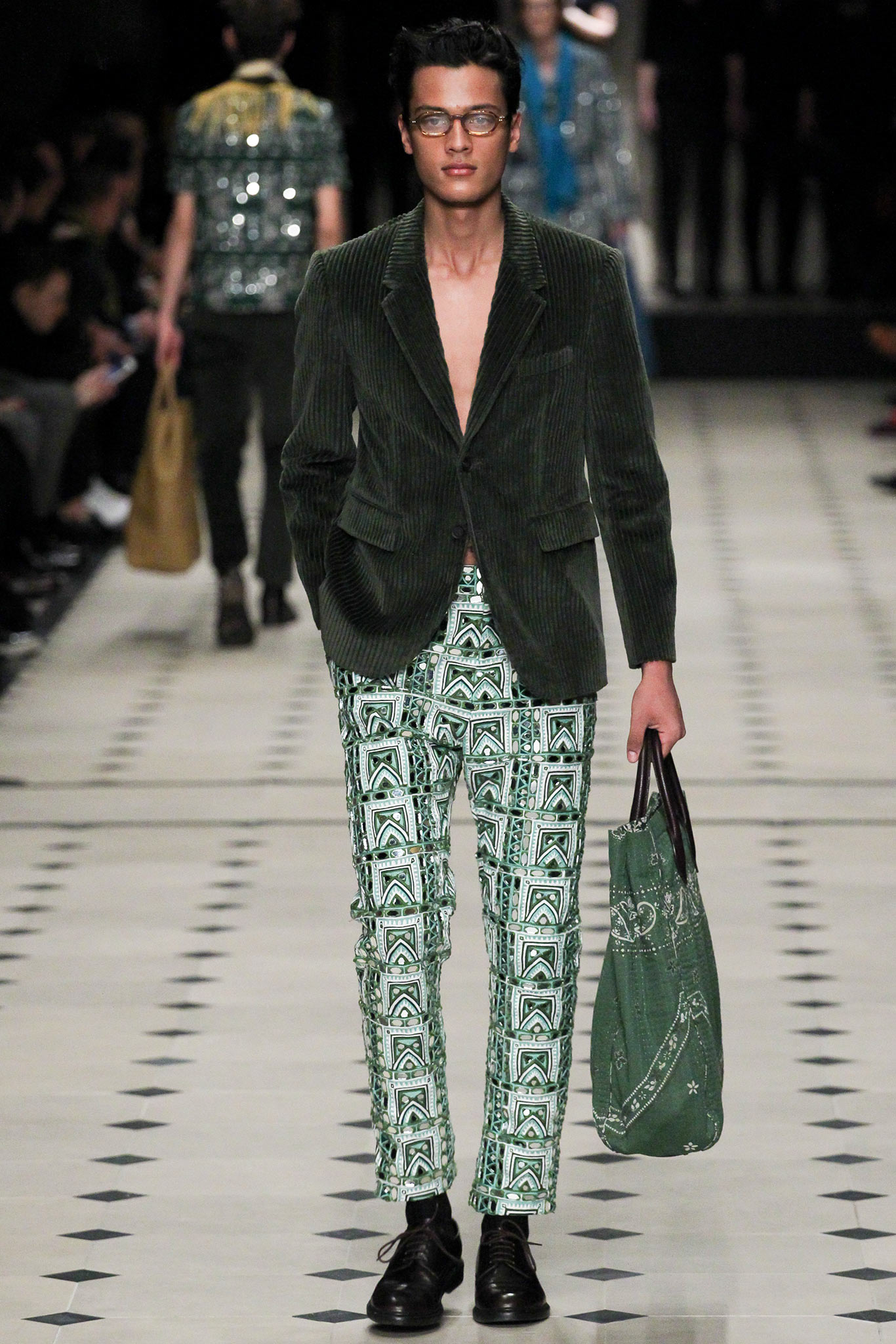 Burberry Prorsum 2015 Runway — fashion