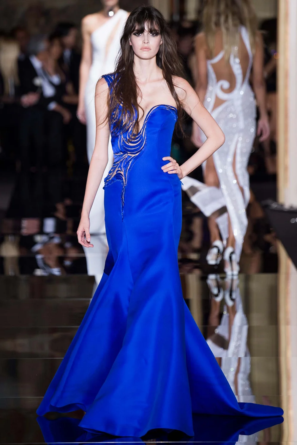 atelier versace blue dress Anne Hathaway Wore Atelier Versace To The 2024 SAG Awards