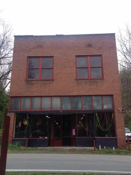 Judson Gerard Hot Glass Studio , NC.