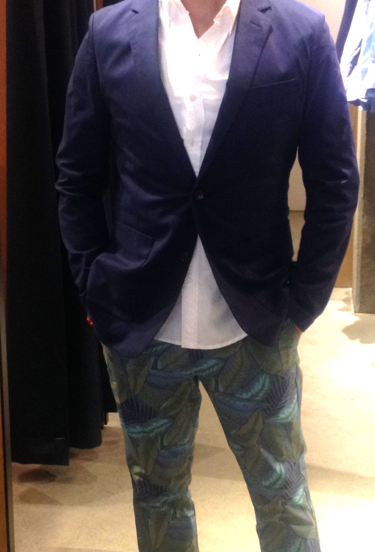  I'll be wearing fancy pants from Bonobos. 