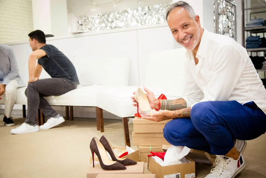 I couldn't resist the Loubs! Their virgin red soles said touch me... 