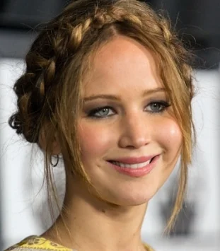 jennifer lawrence plaits fashionado