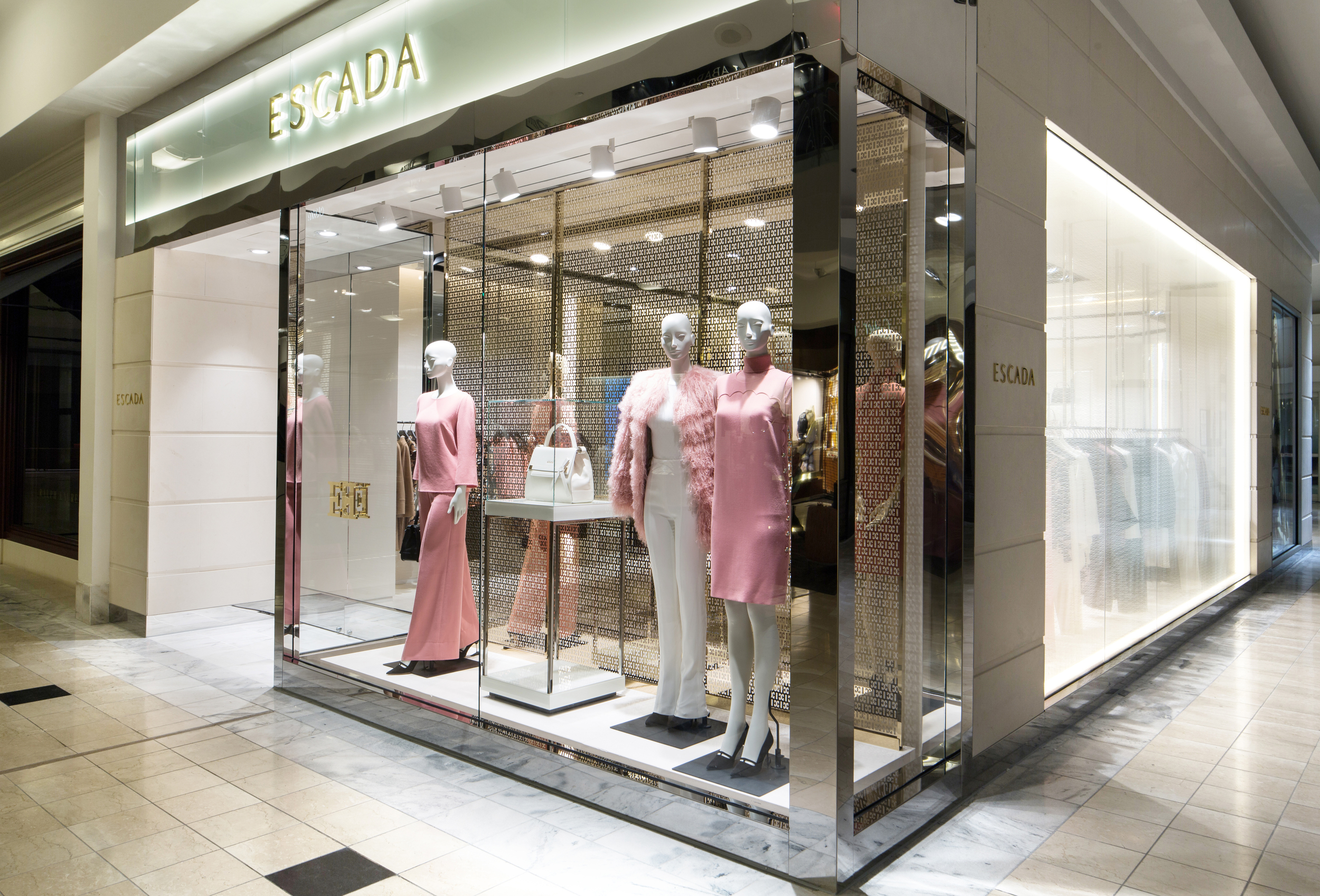 ESCADA OPENS ATLANTA BOUTIQUE AT LENOX SQUARE