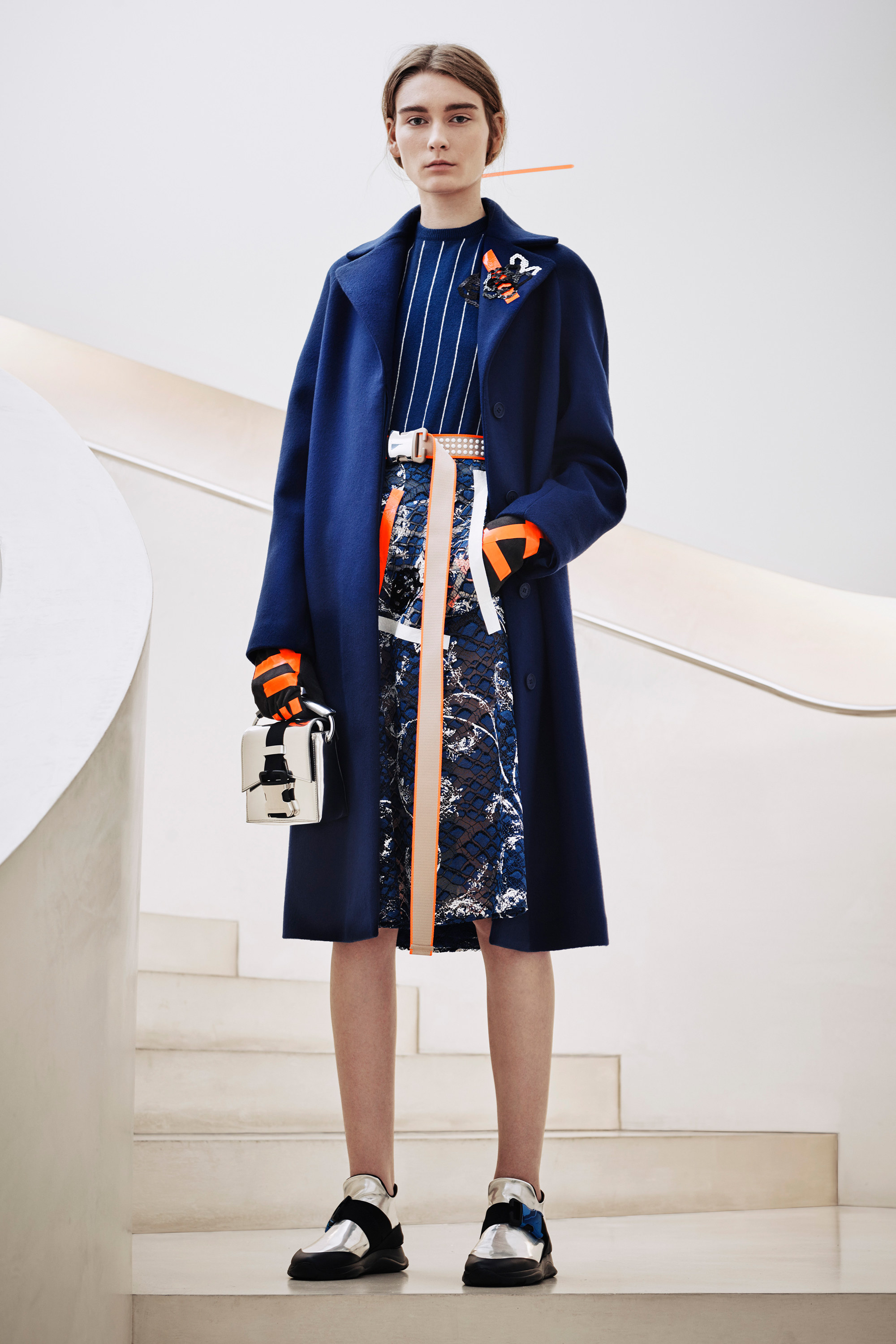 christopher-kane-pre-fall-2016-lookbook-06.jpg