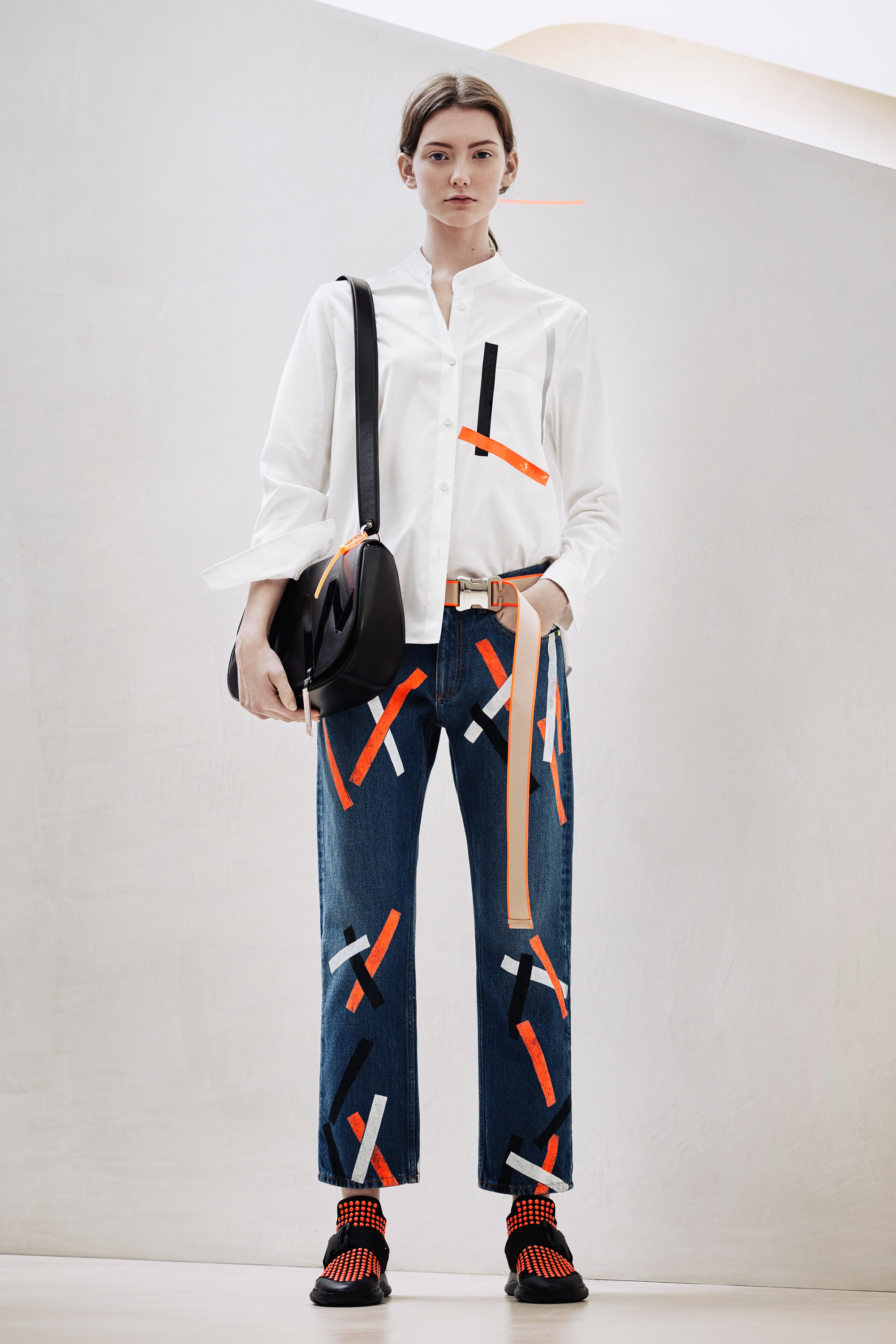 christopher-kane-pre-fall-2016-lookbook-08.jpg