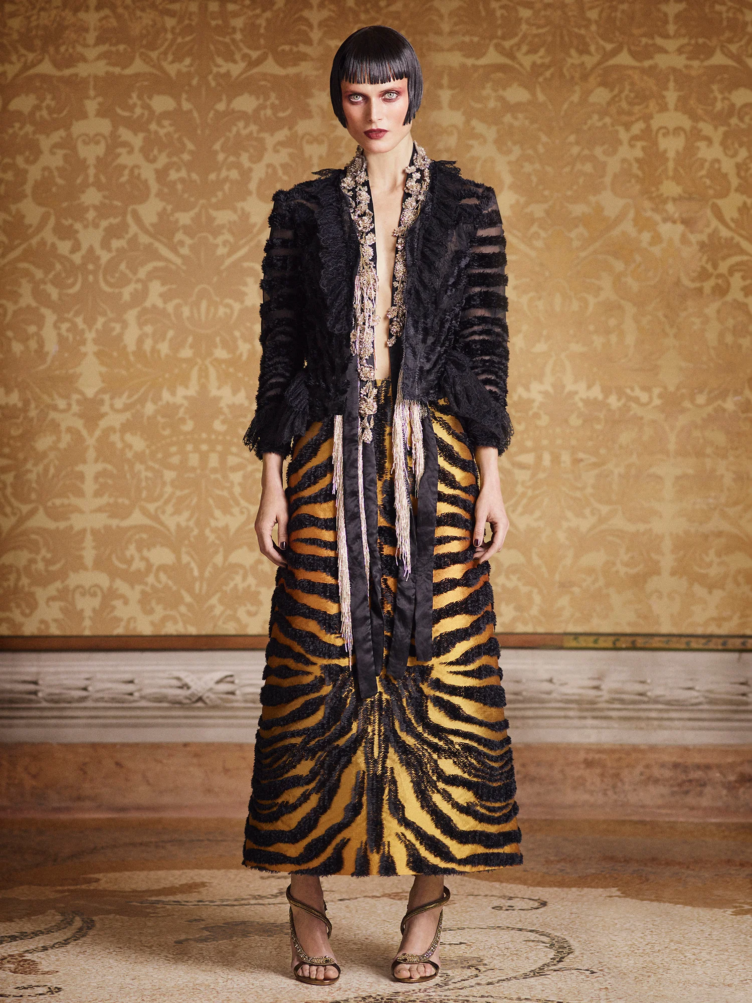 alberta-ferretti-limited-edition-aw-2016-07.jpg