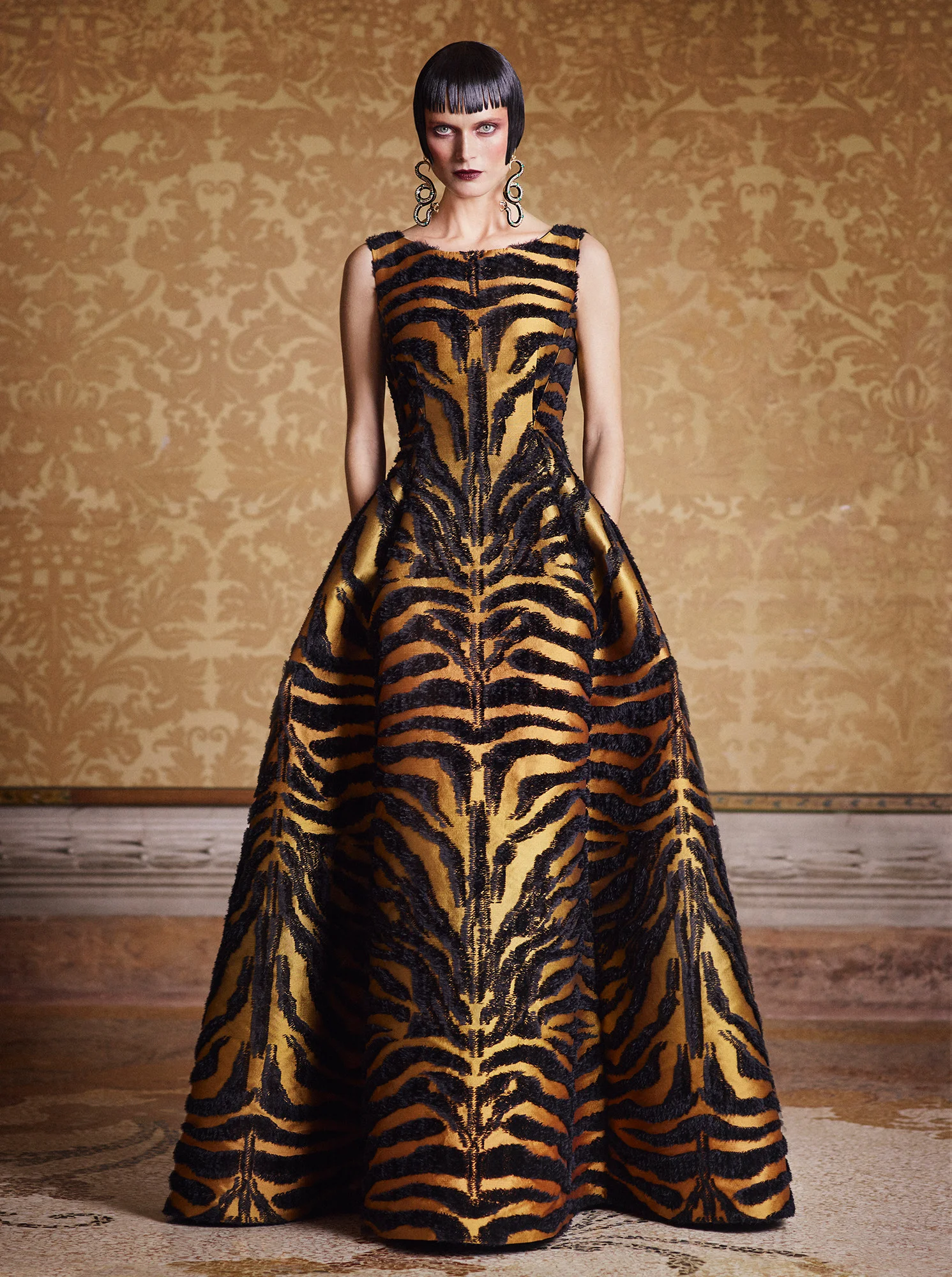 alberta-ferretti-limited-edition-aw-2016-10.jpg