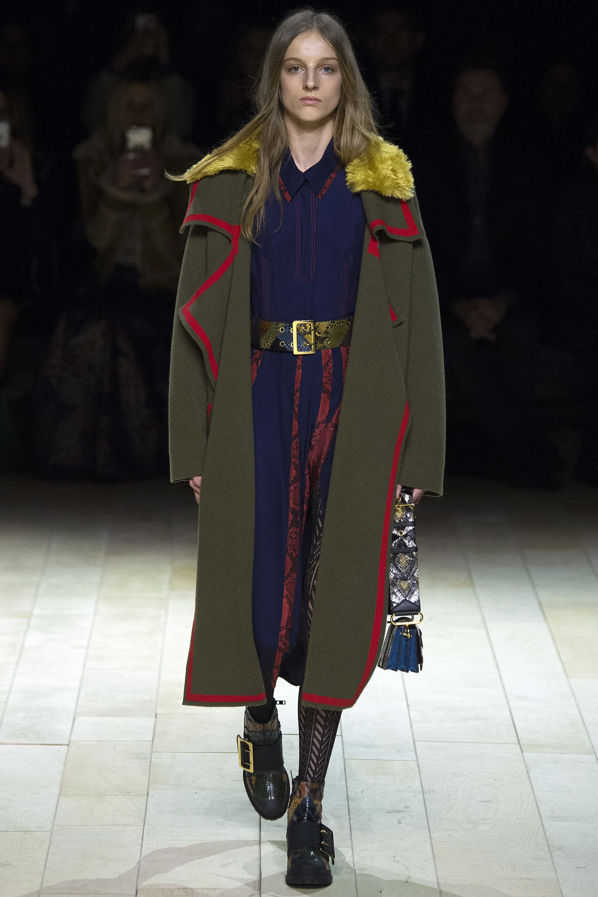 Burberry Fall  2016 London Fashion Week