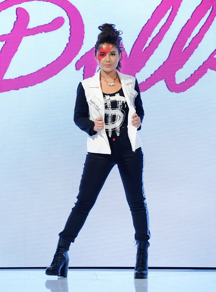 Hollywood Doll