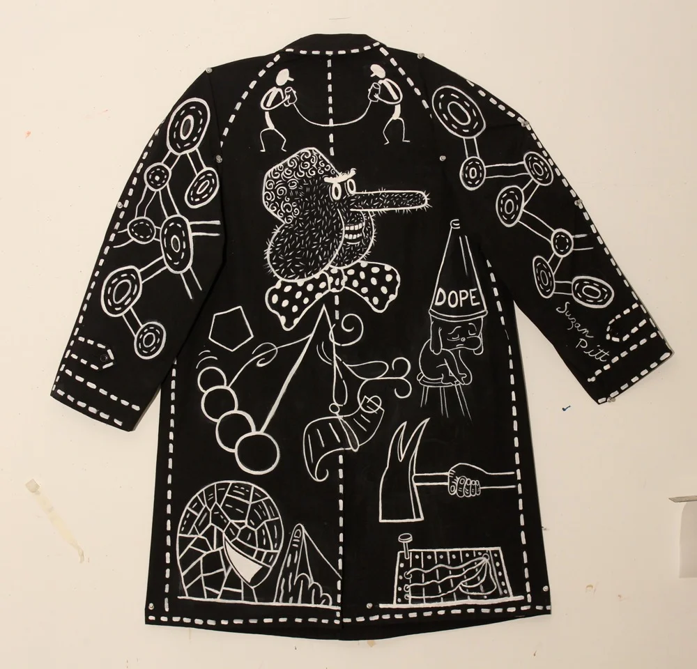 BLACK AND WHITE coat_back.jpeg