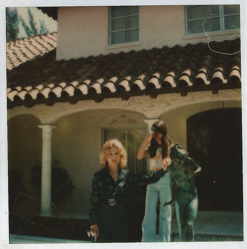 Mamma and me outside the house in Palm Beach, 1973 (Patricia Gucci)