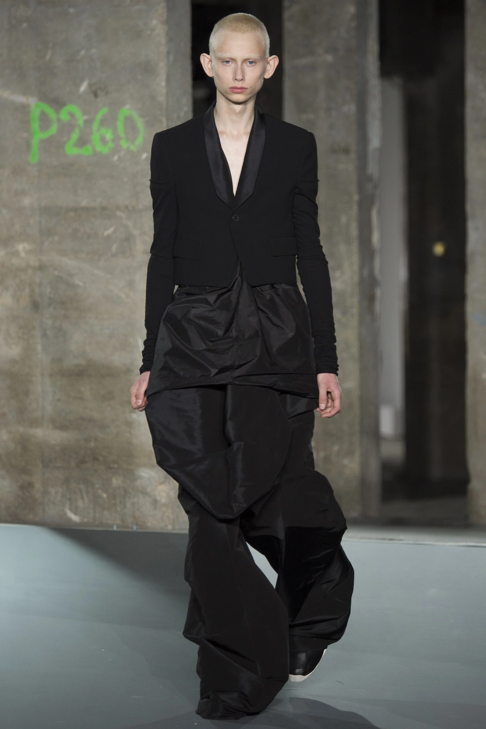 Rick Owens Spring 2017 Menswear