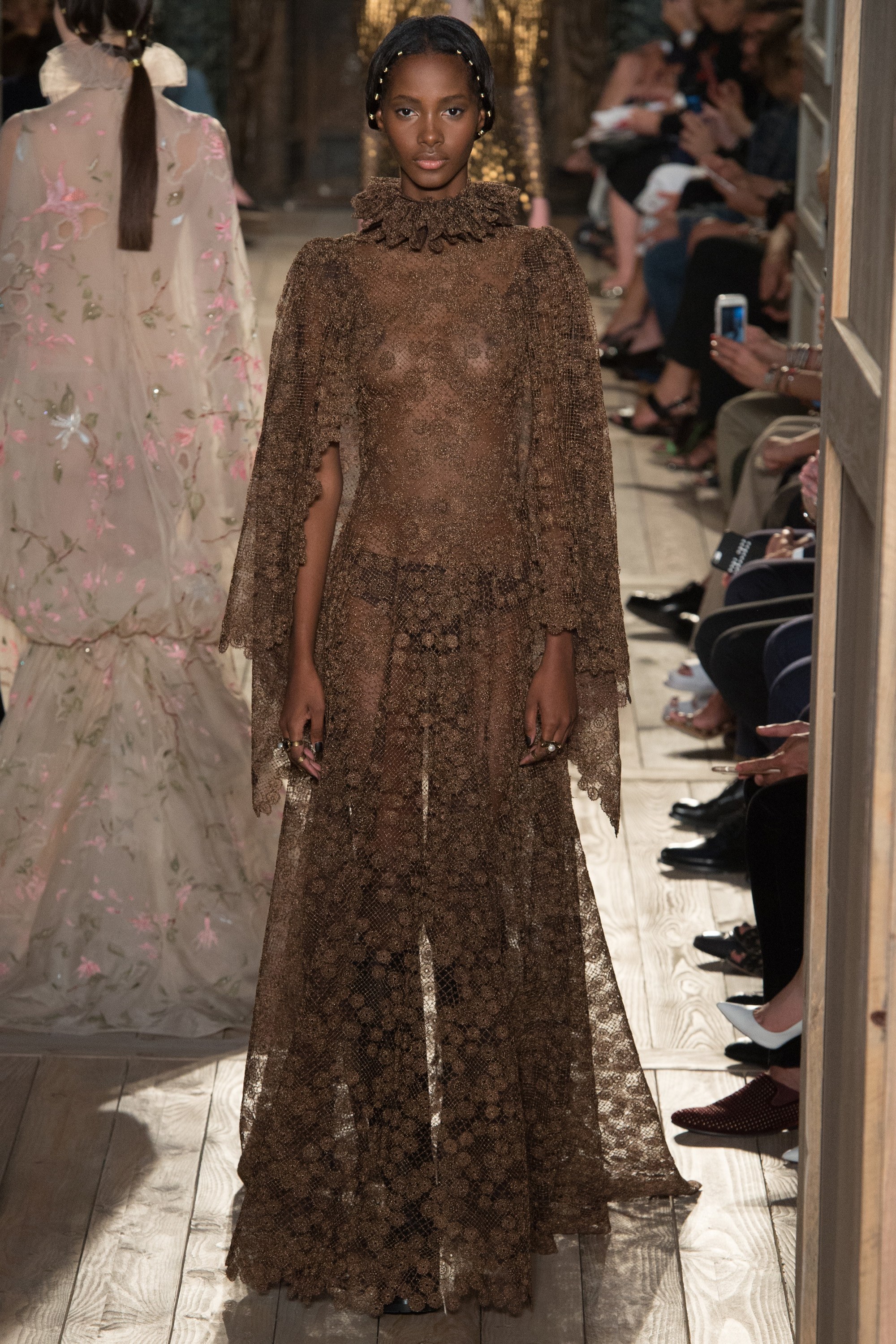 Valentino Fall 2016 Couture