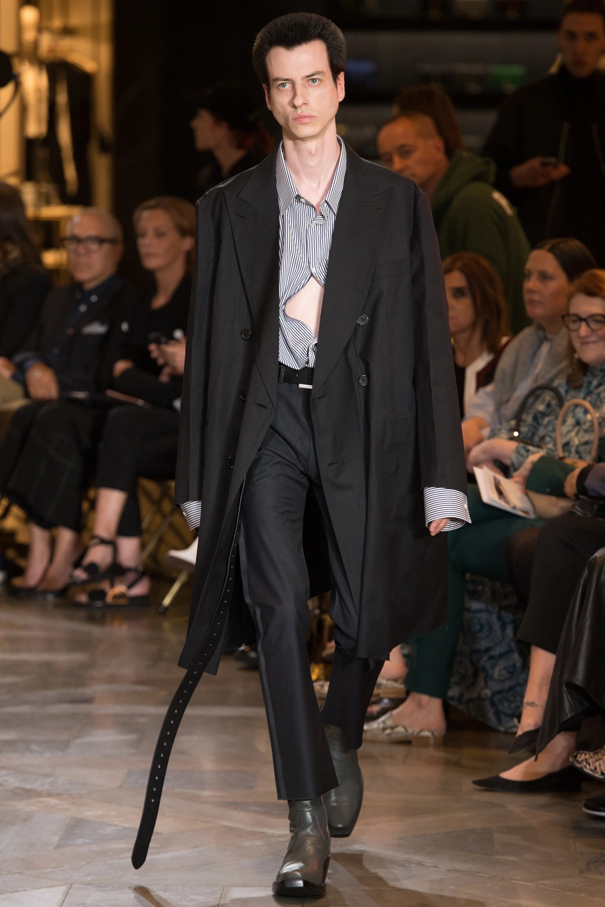 Vetements Fall 2016 Menswear & Couture