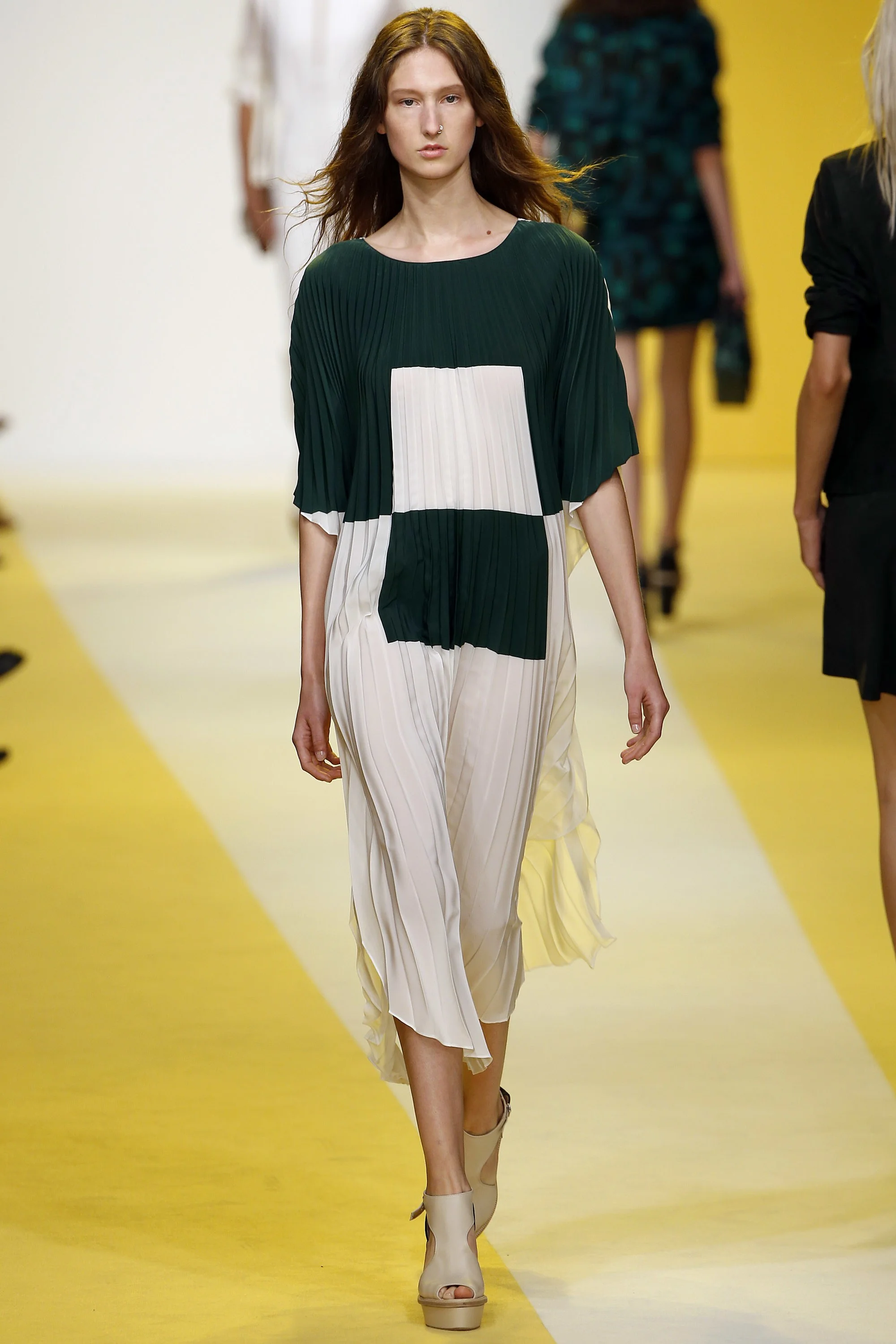 AKRIS Spring 2017 NYFW