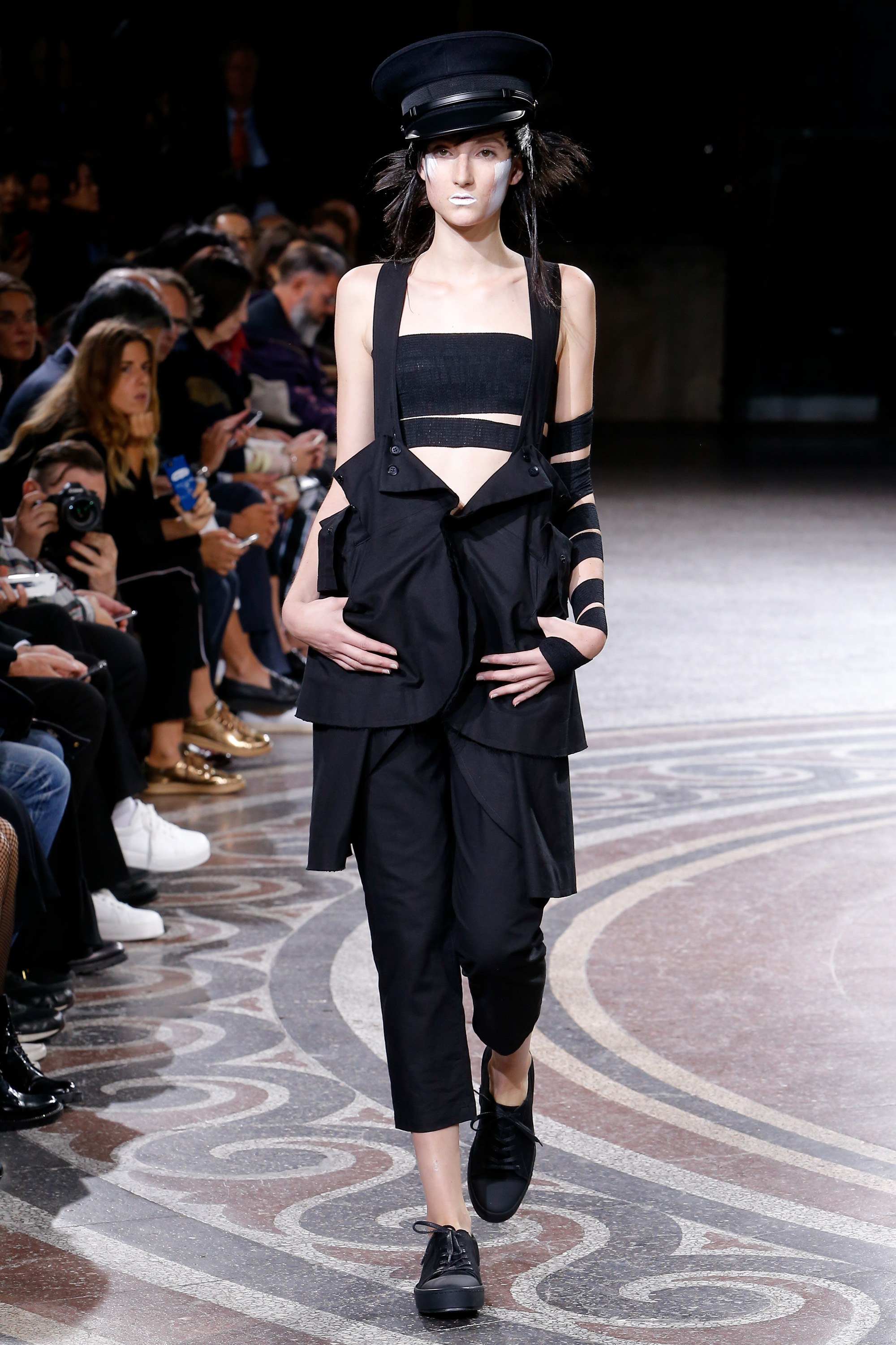 Yohji Yamamoto Spring 2017