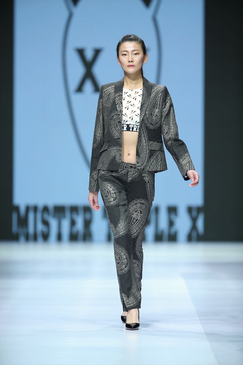 Recap: Mercedes-Benz Fashion Week China Art Hearts Fashion