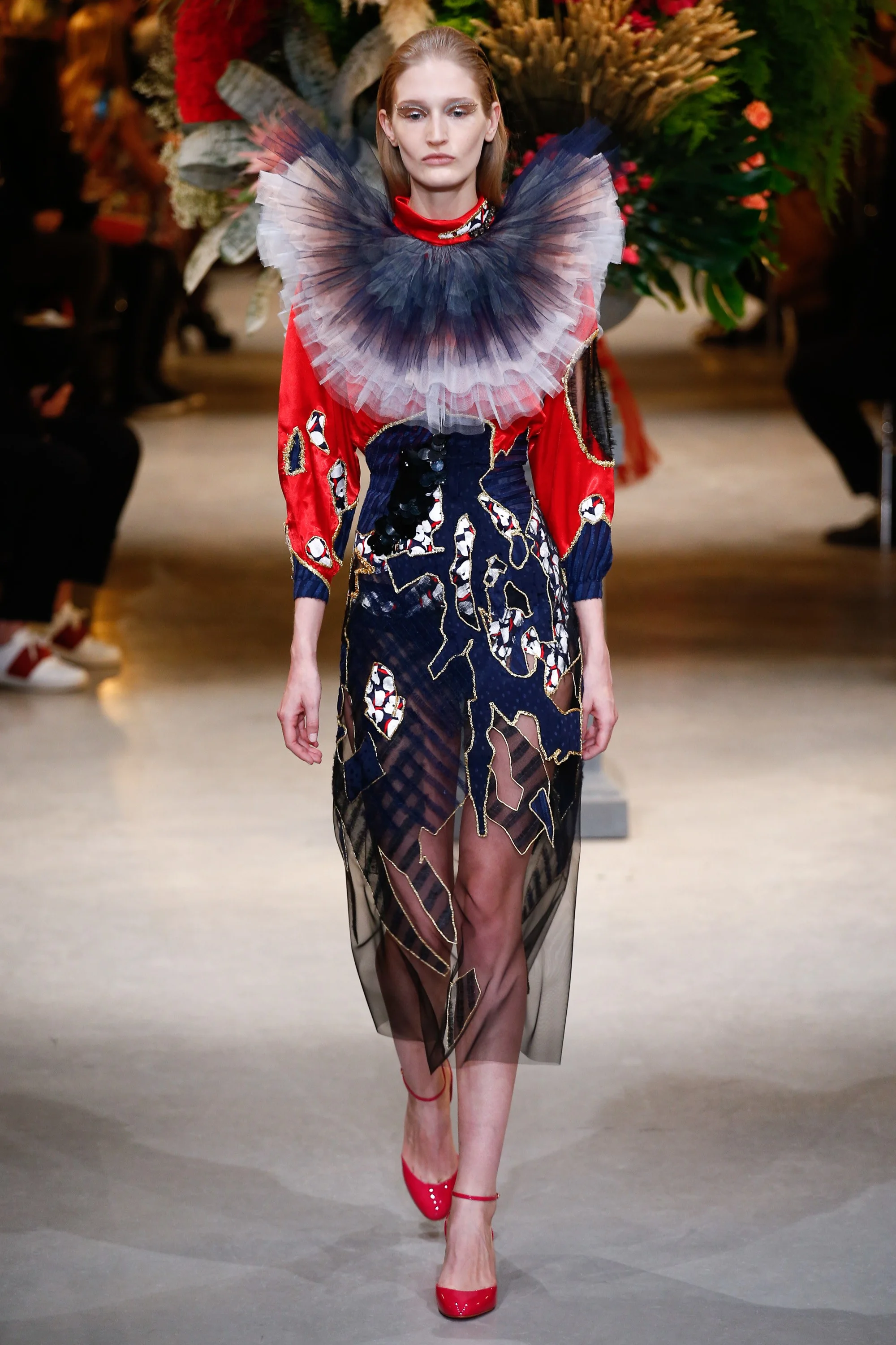 Viktor & Rolf Spring 2017 Couture