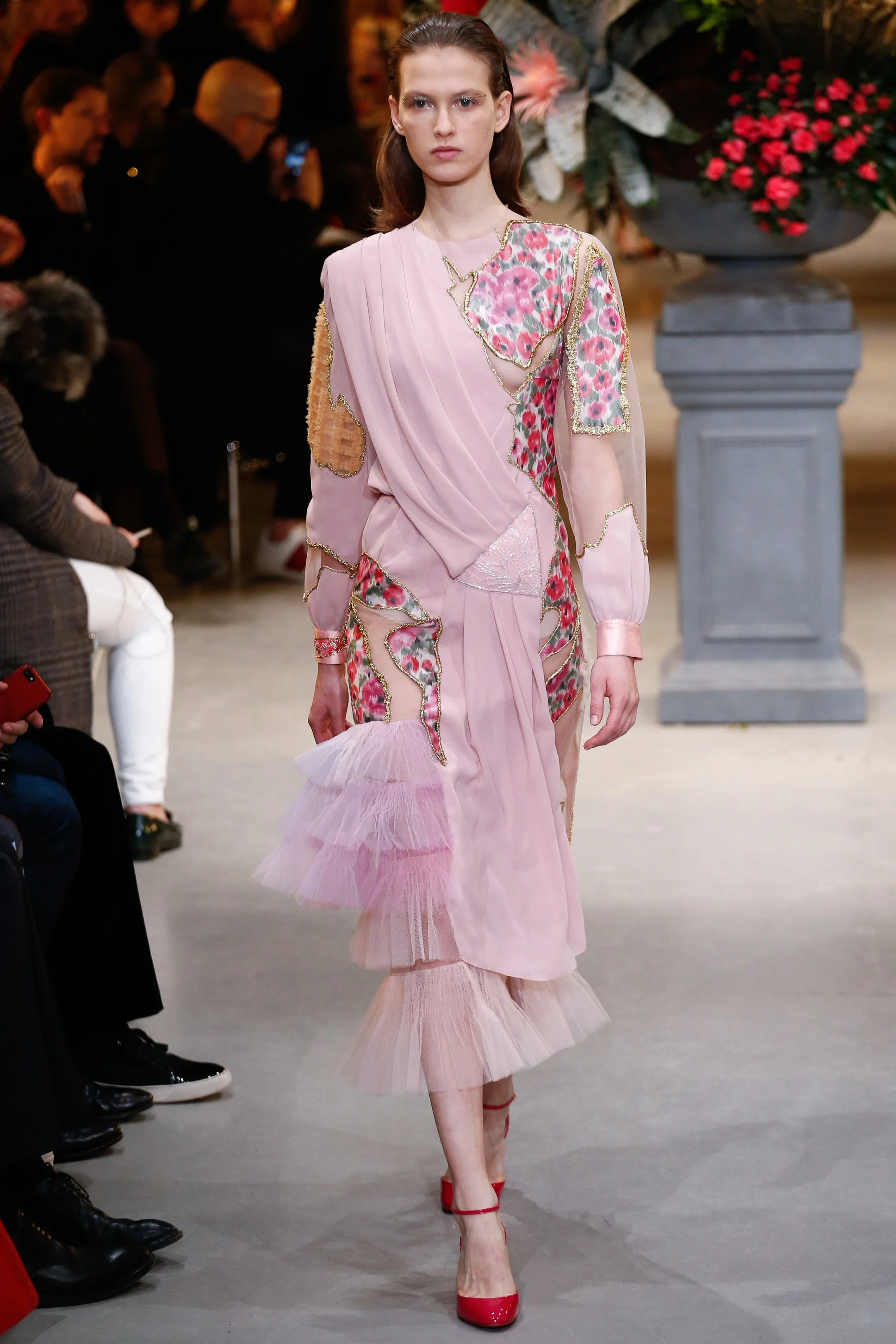 Viktor & Rolf Spring 2017 Couture