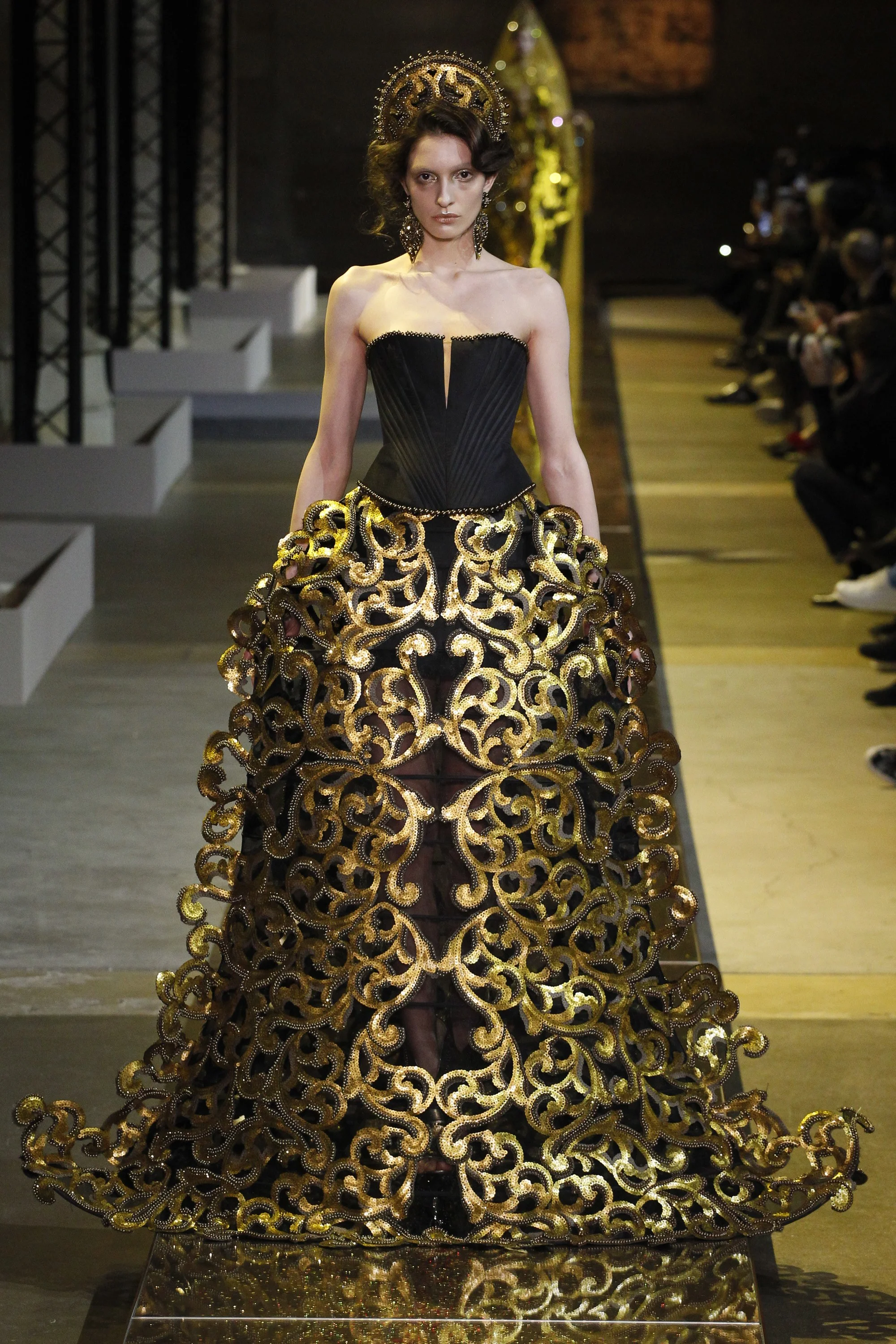 Guo Pei Spring 2017 Couture