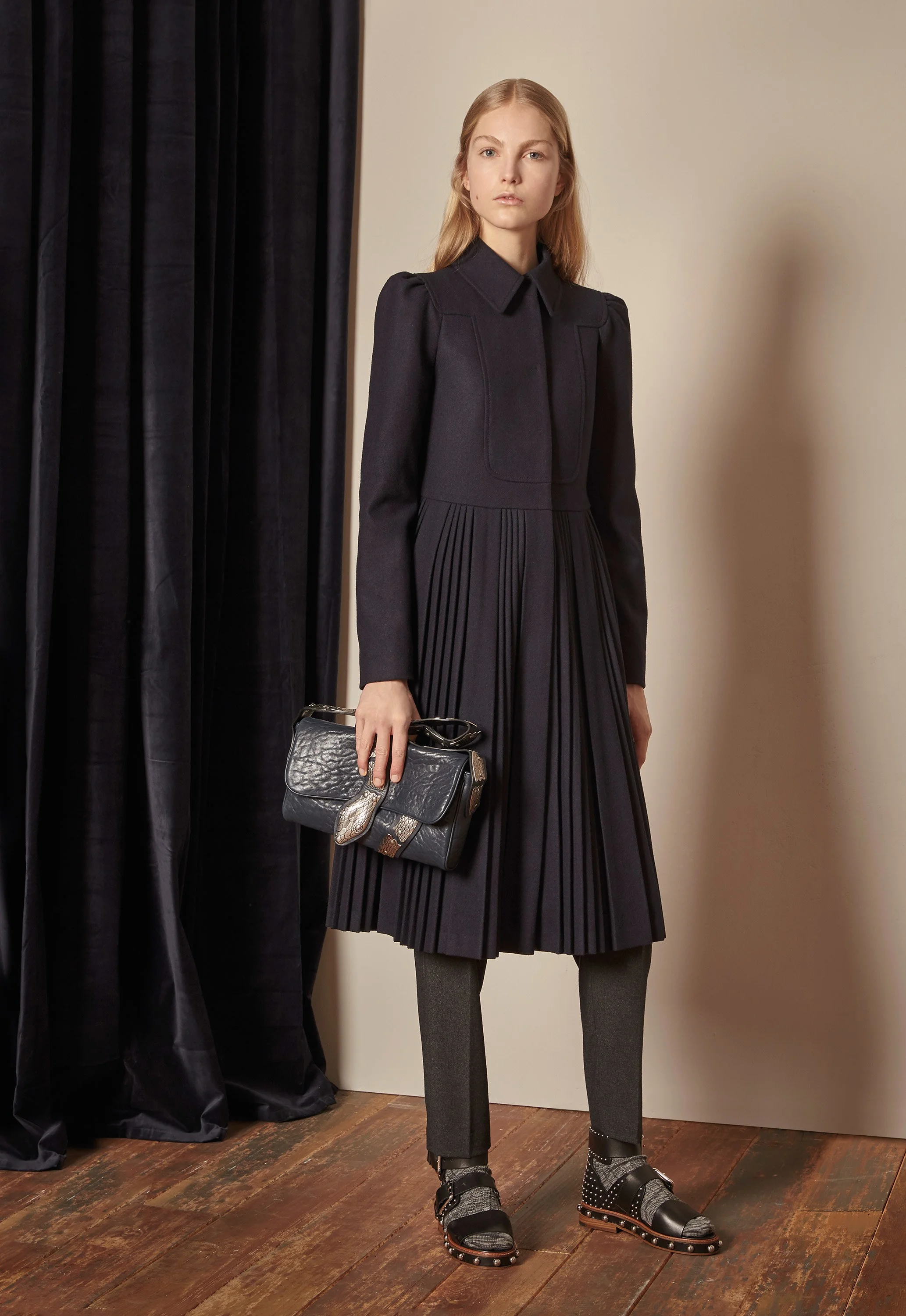 Red Valentino Fall 2017 Ready-To-Wear