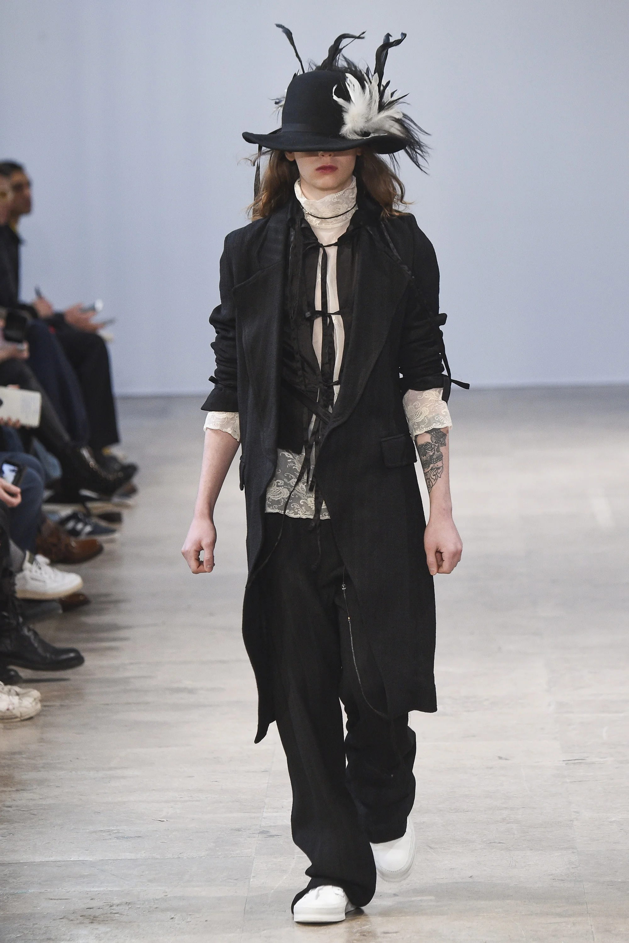 Ann Demeulemeester Fall 2017 Menswear