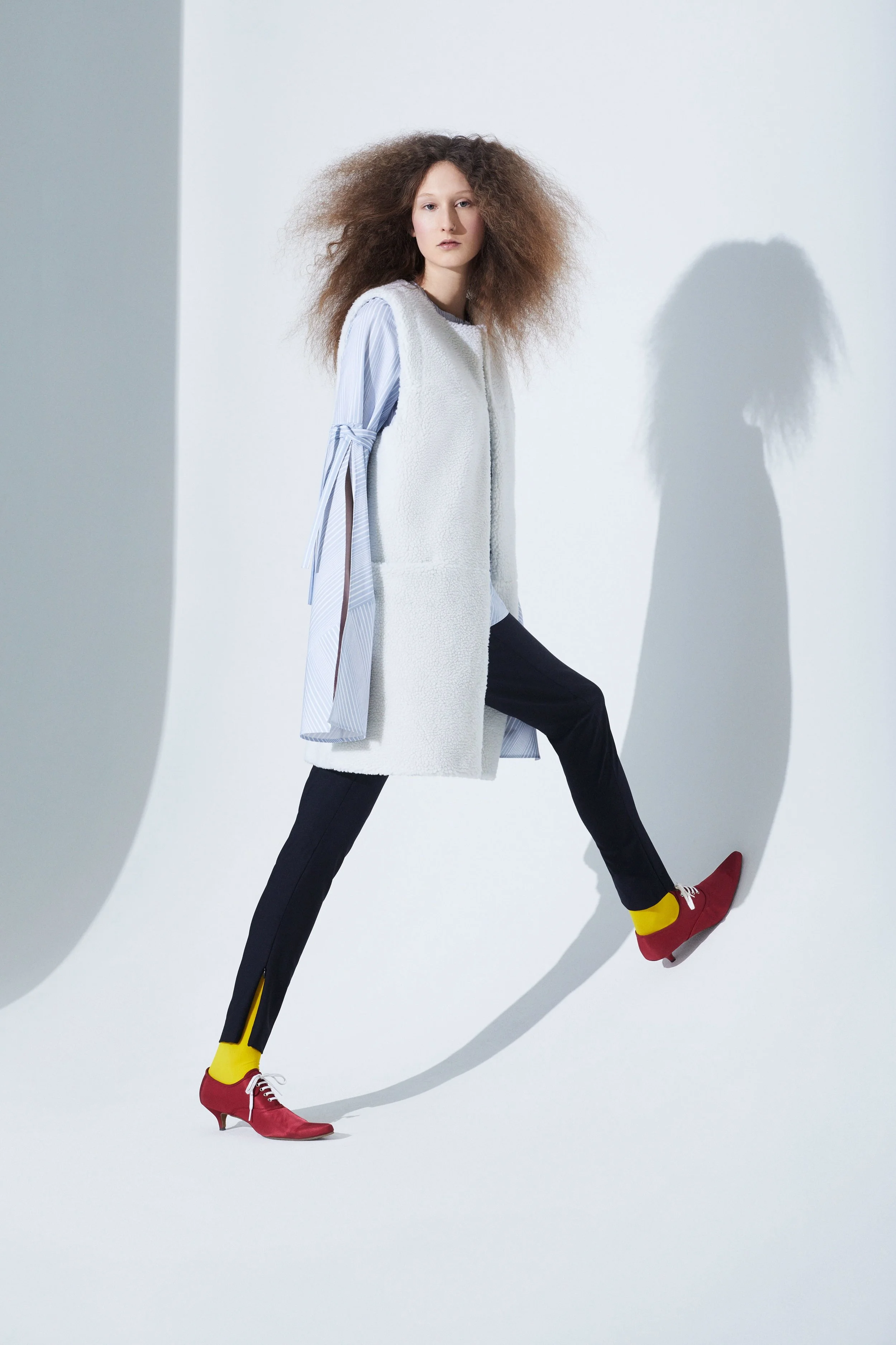 Ji Oh 2017 Fall Ready-to-Wear