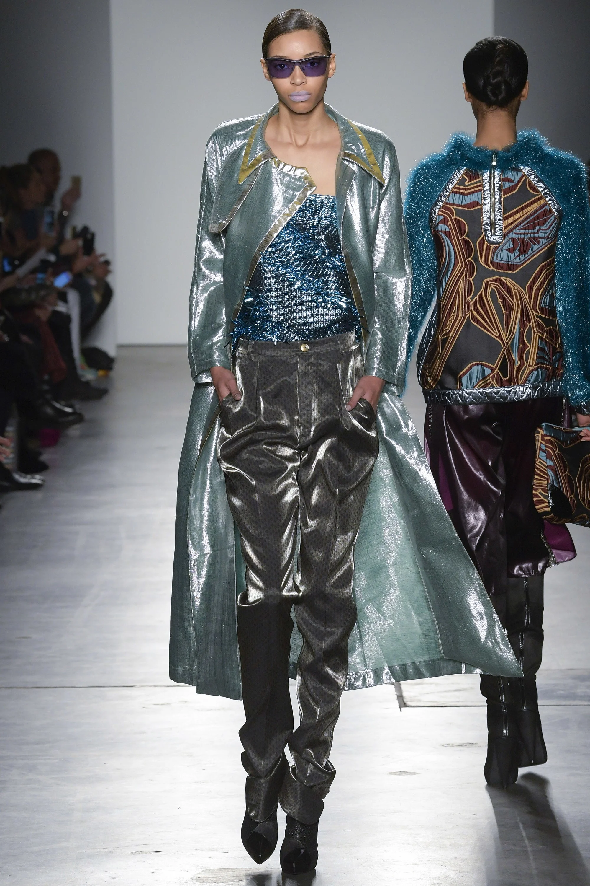 Custo Barcelona Fall 2017 Ready-To-Wear