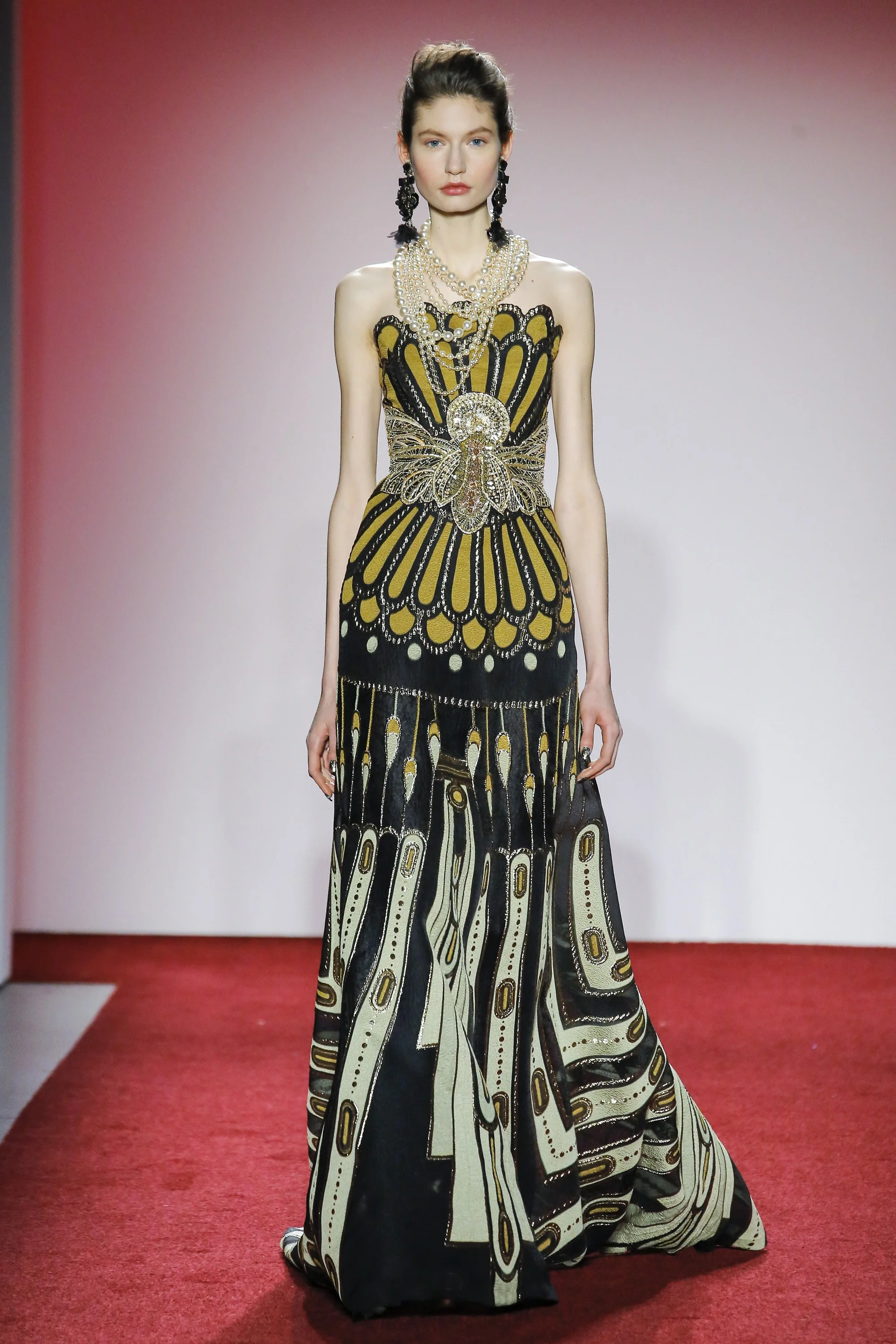 Naeem Khan Fall 2017 Ready-to-Wear