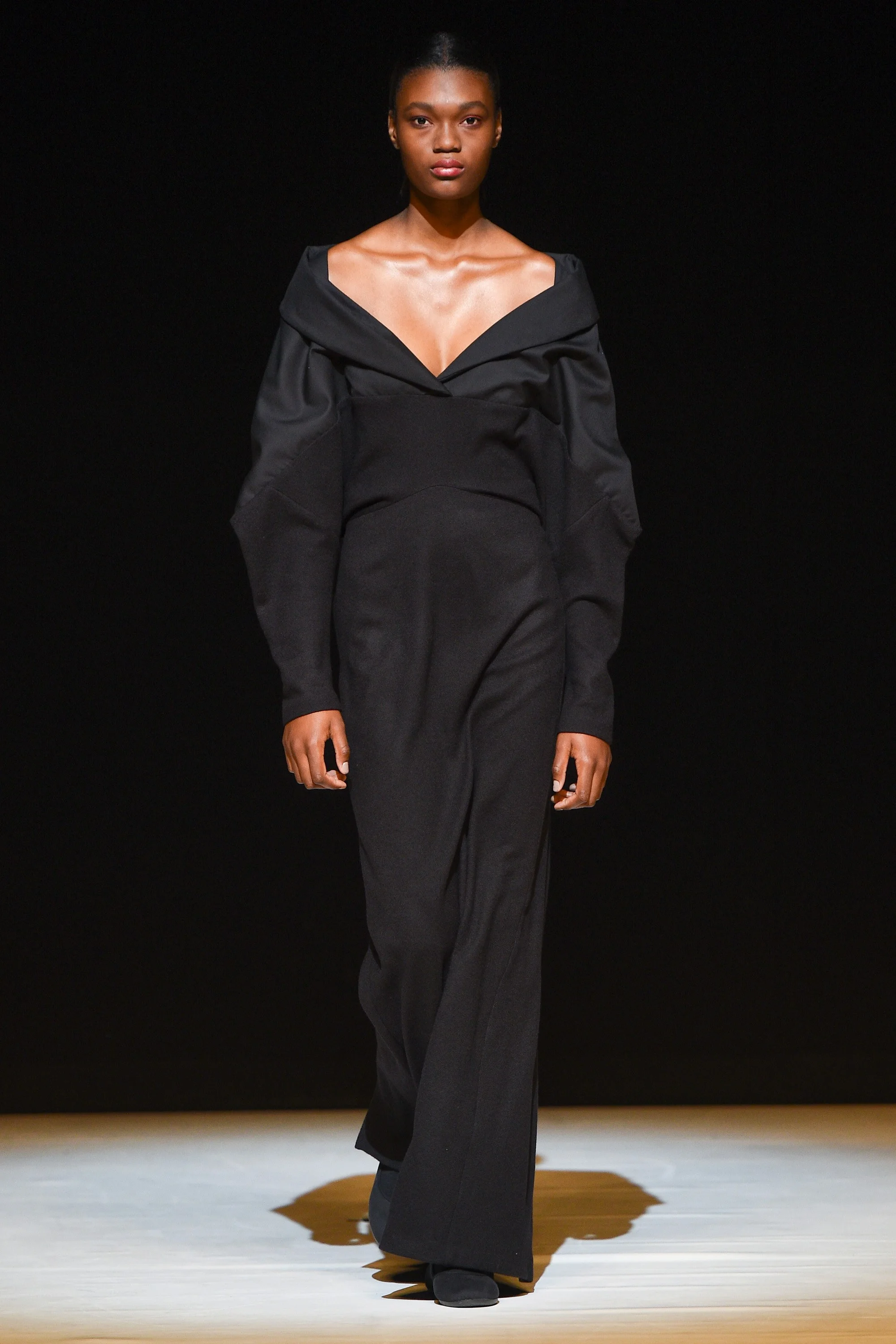 Chalayan Fall 2017 Ready-to-Wear