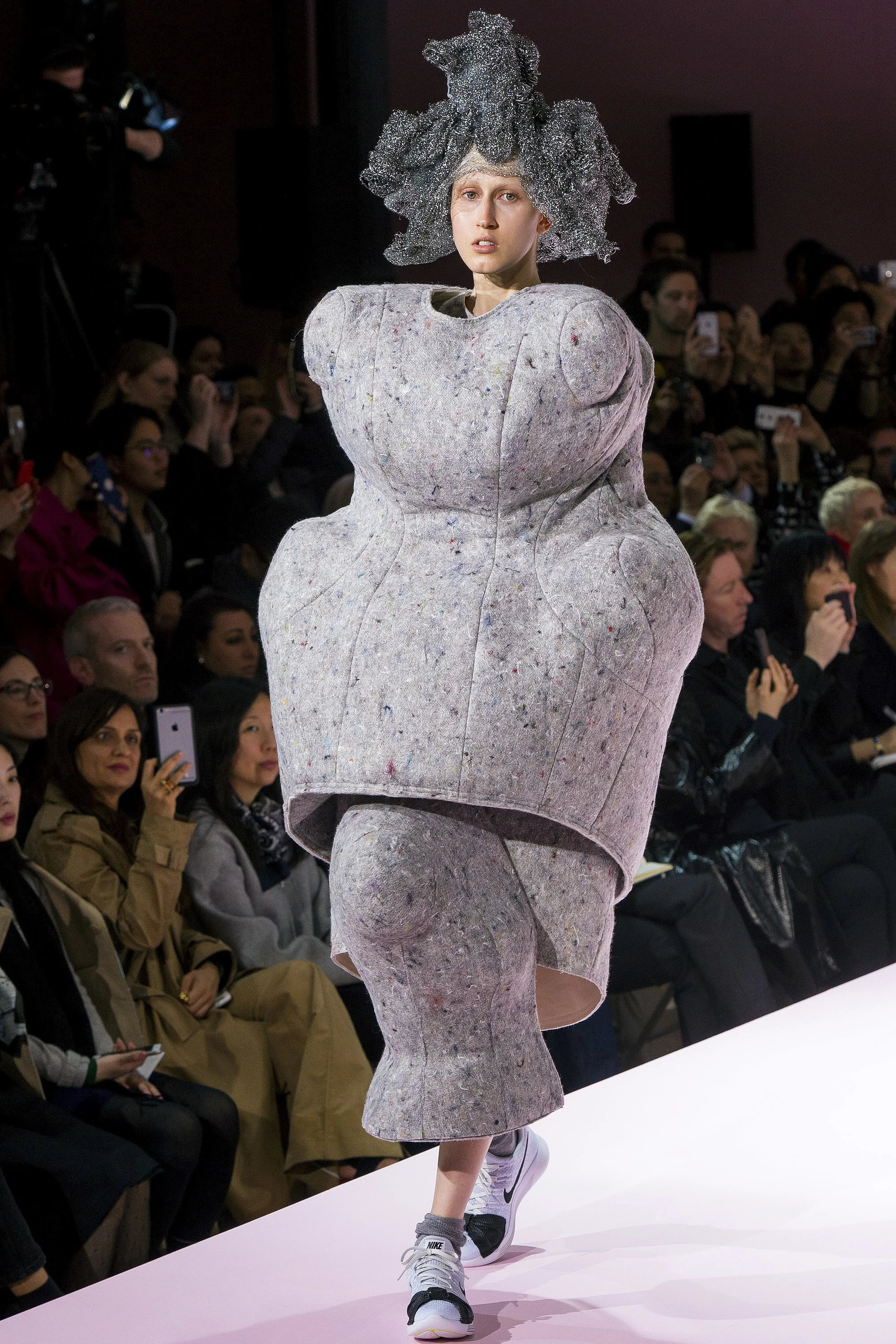 Comme des Garcons Fall 2017 RTW