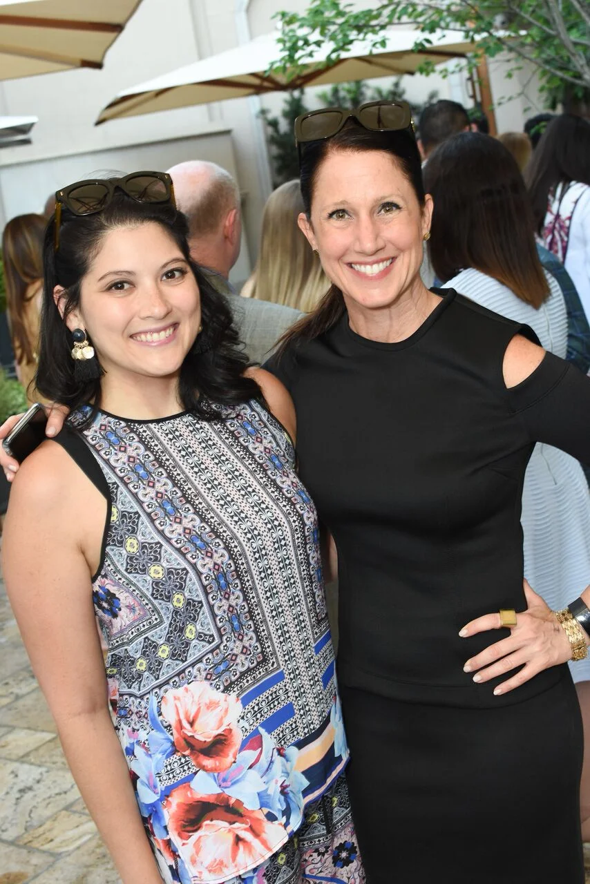 Lauren Finney, Caren West
