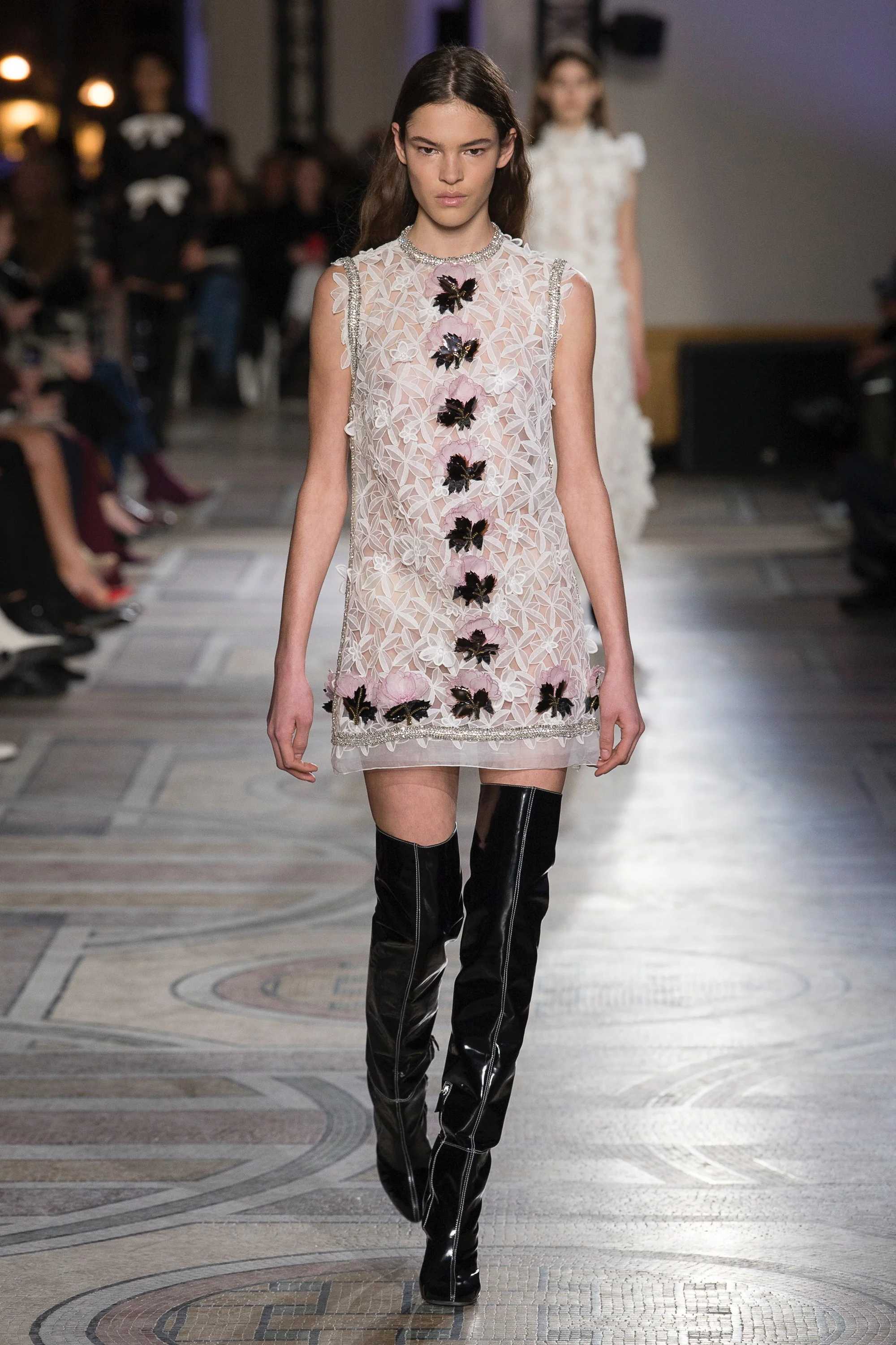 Giambattista Valli Spring 2018 Couture